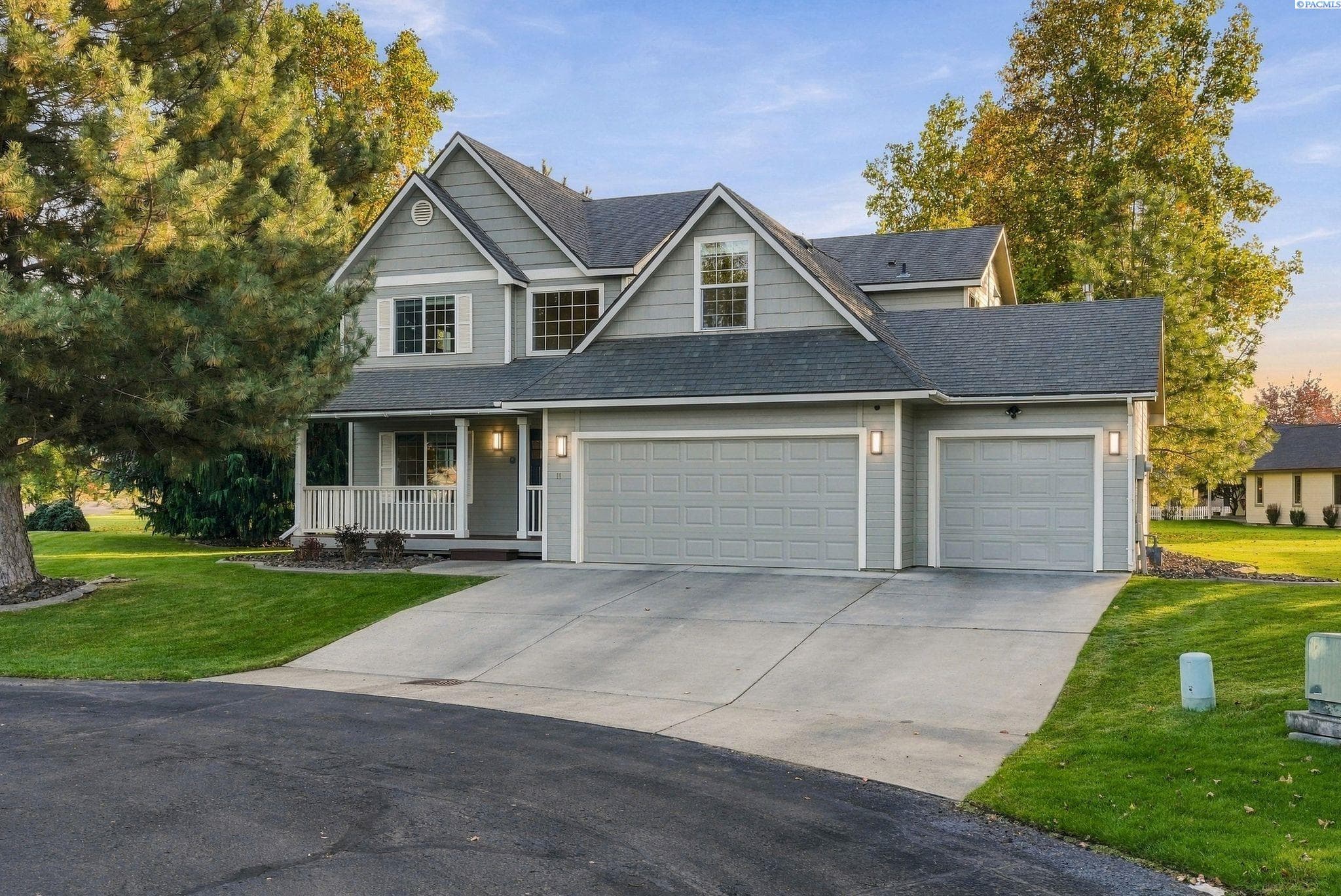 11 Zinnia Ct — photo 1