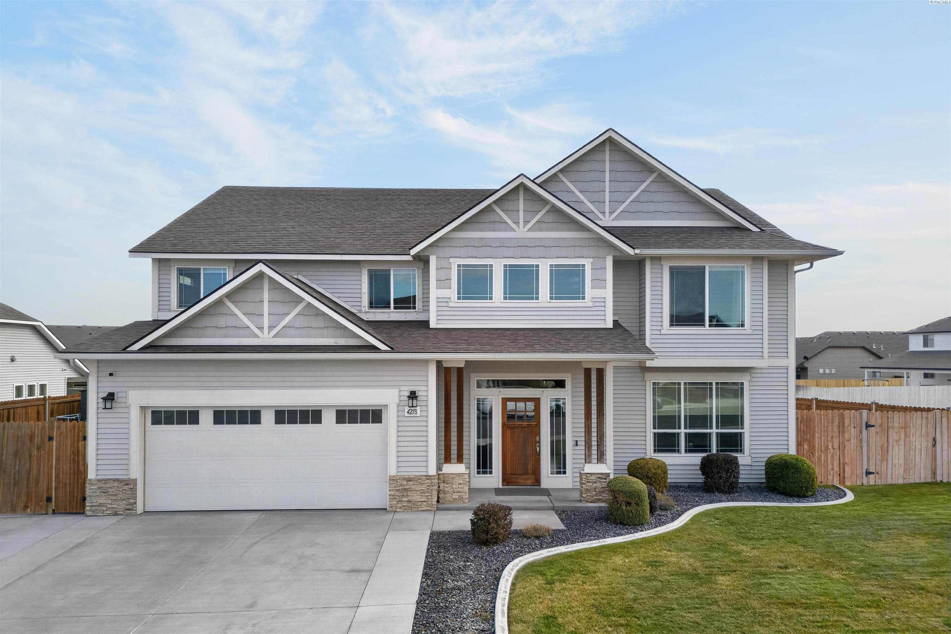 4218 NW Commons Dr — photo 1