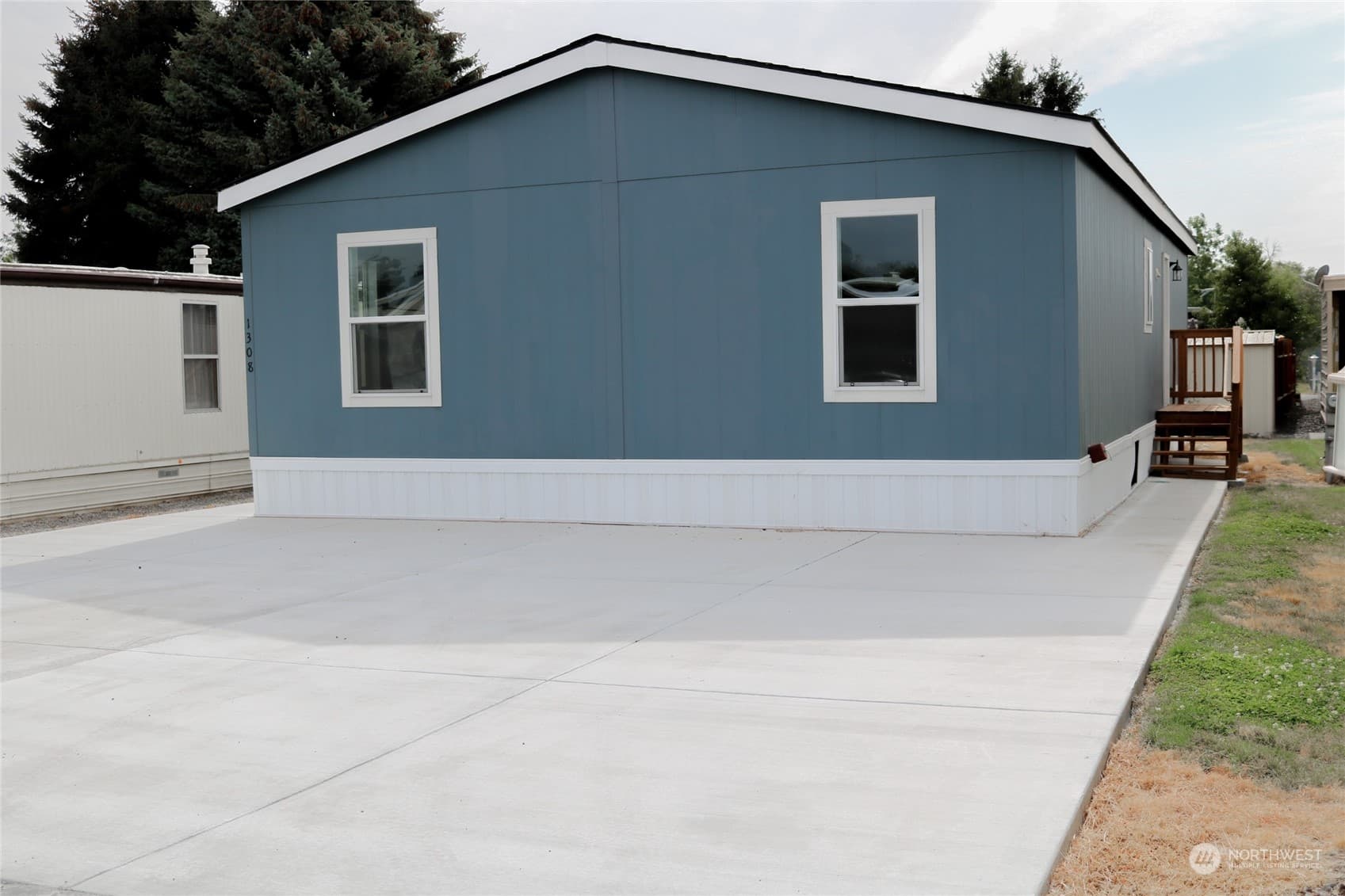 1308 Tollgate Lane