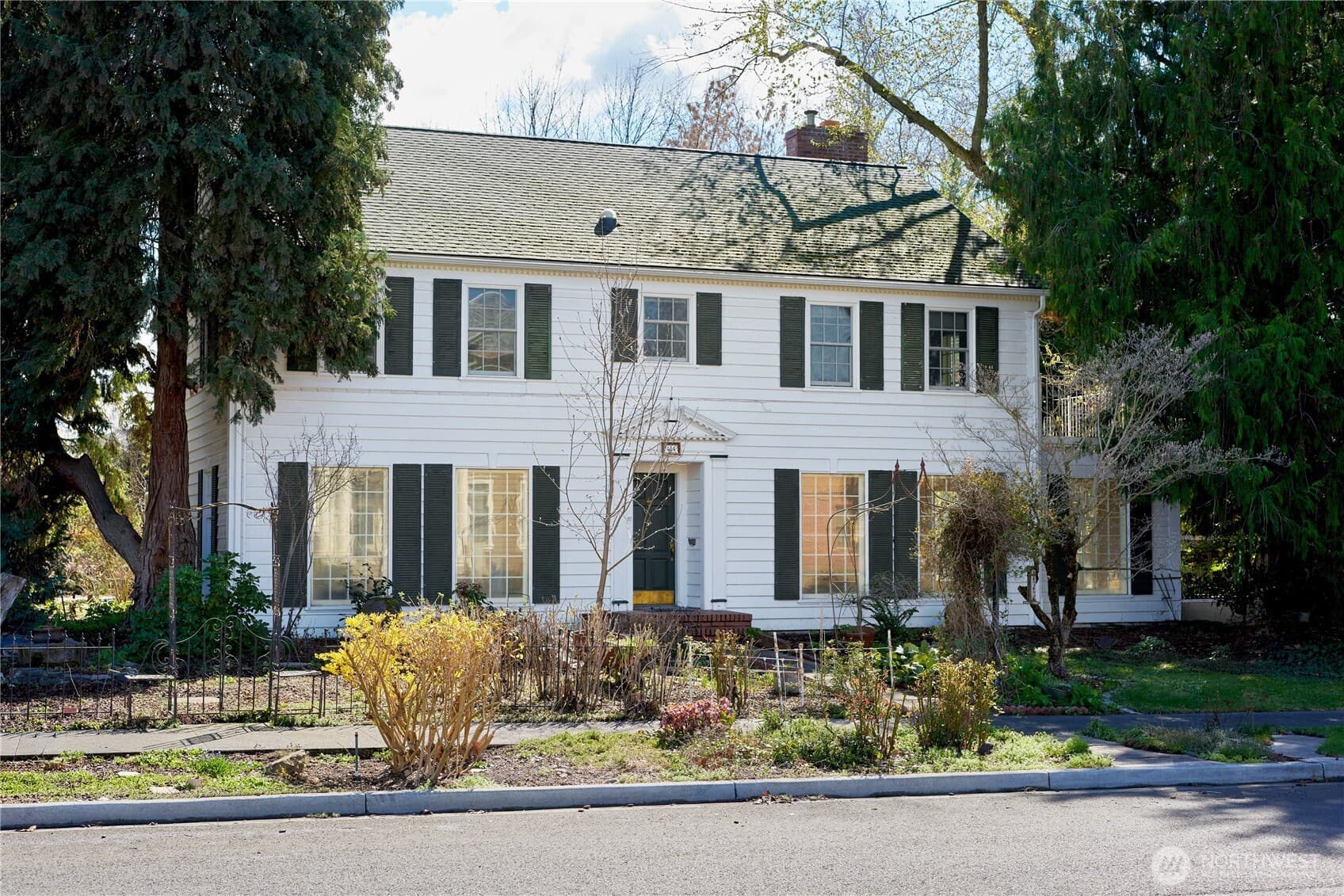 444 Washington Street