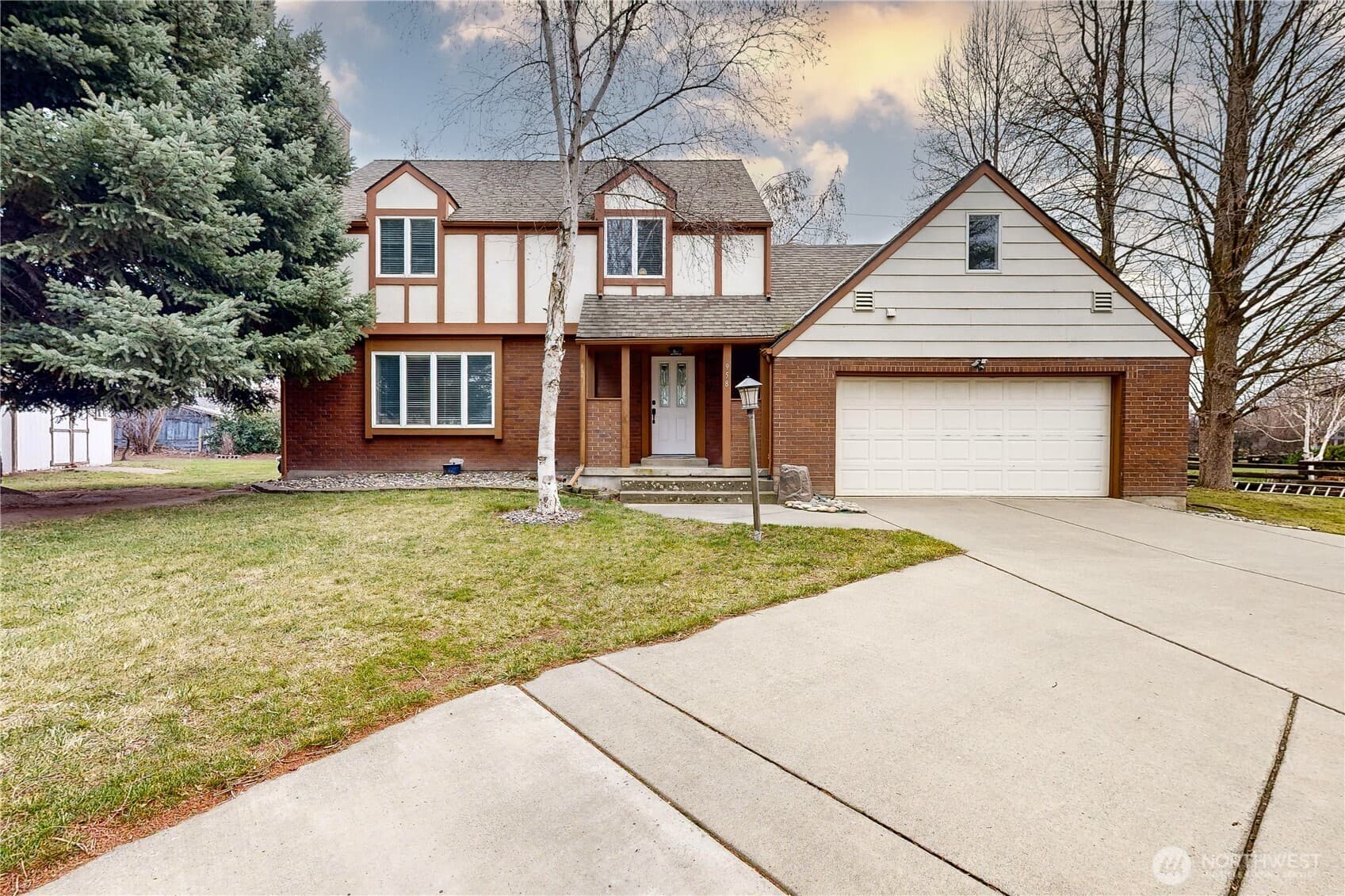 958 Abbott Road