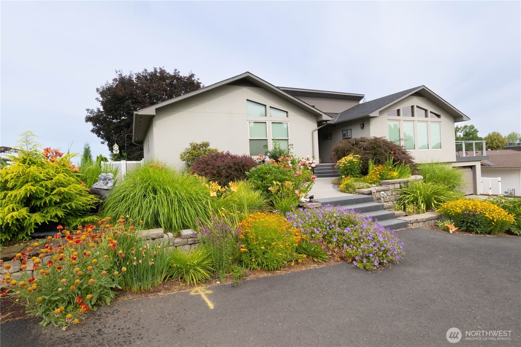 2425 Country Club Road