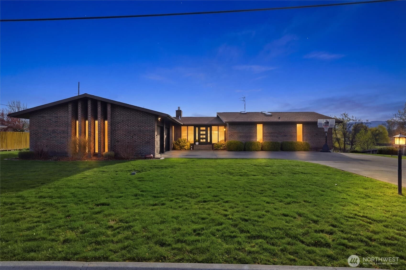 1319 Barleen Drive
