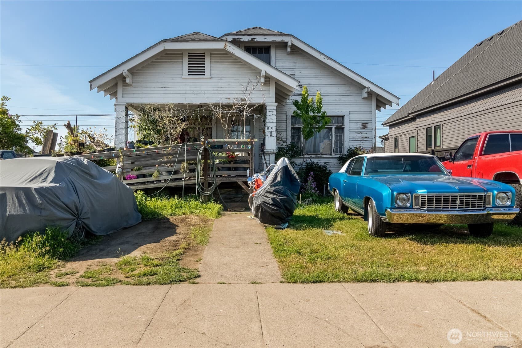 610 Poplar