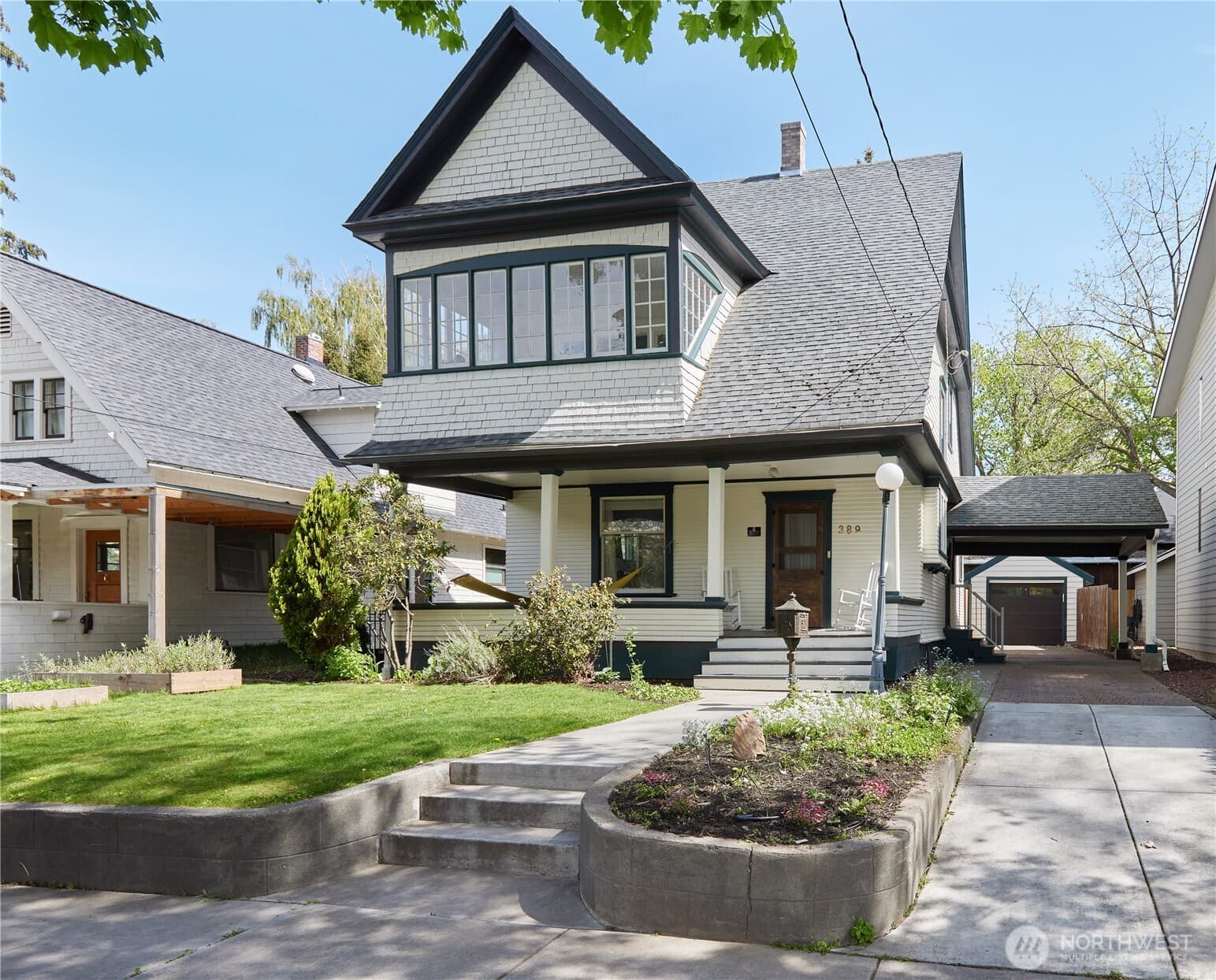 389 Palouse Street
