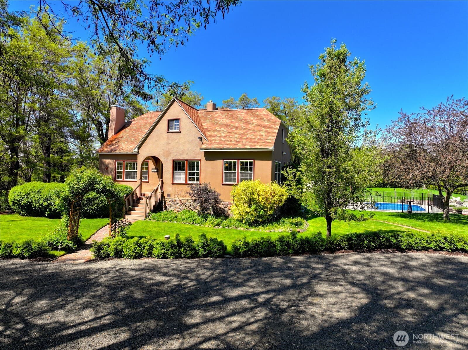 2904 Old Milton Highway