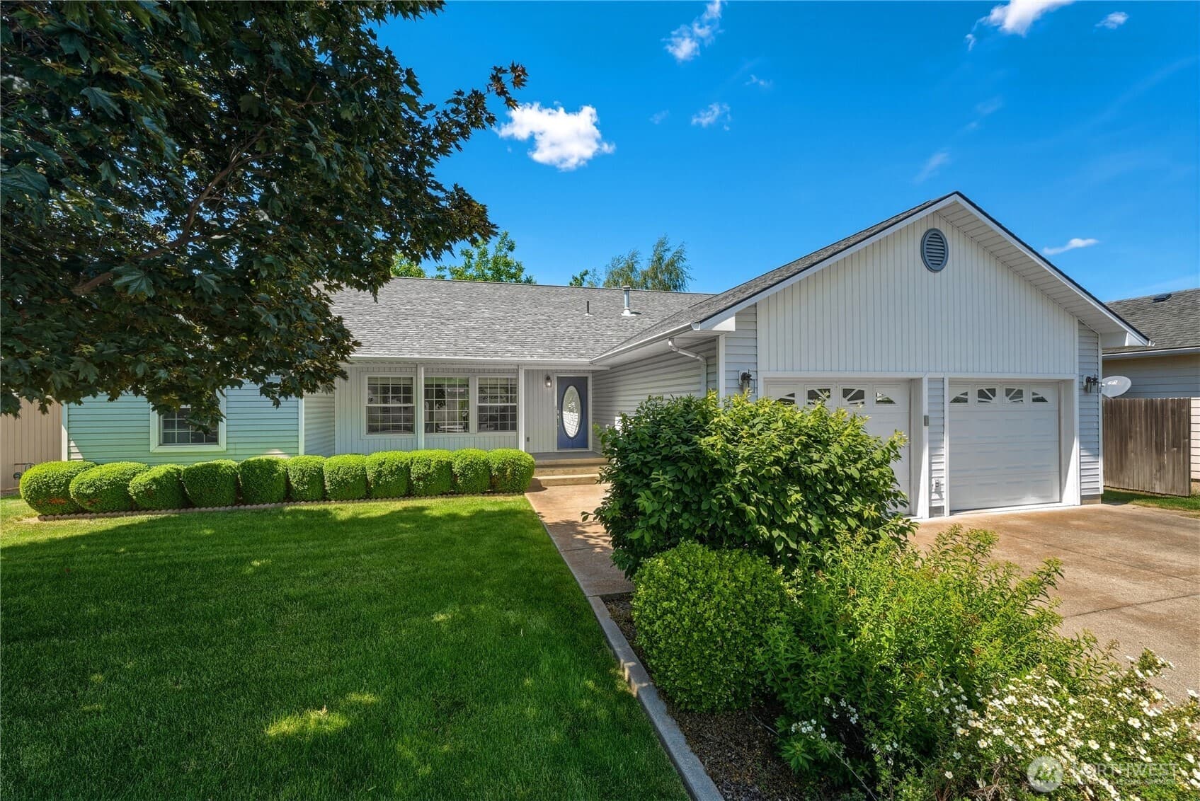 22 Parkwood Circle