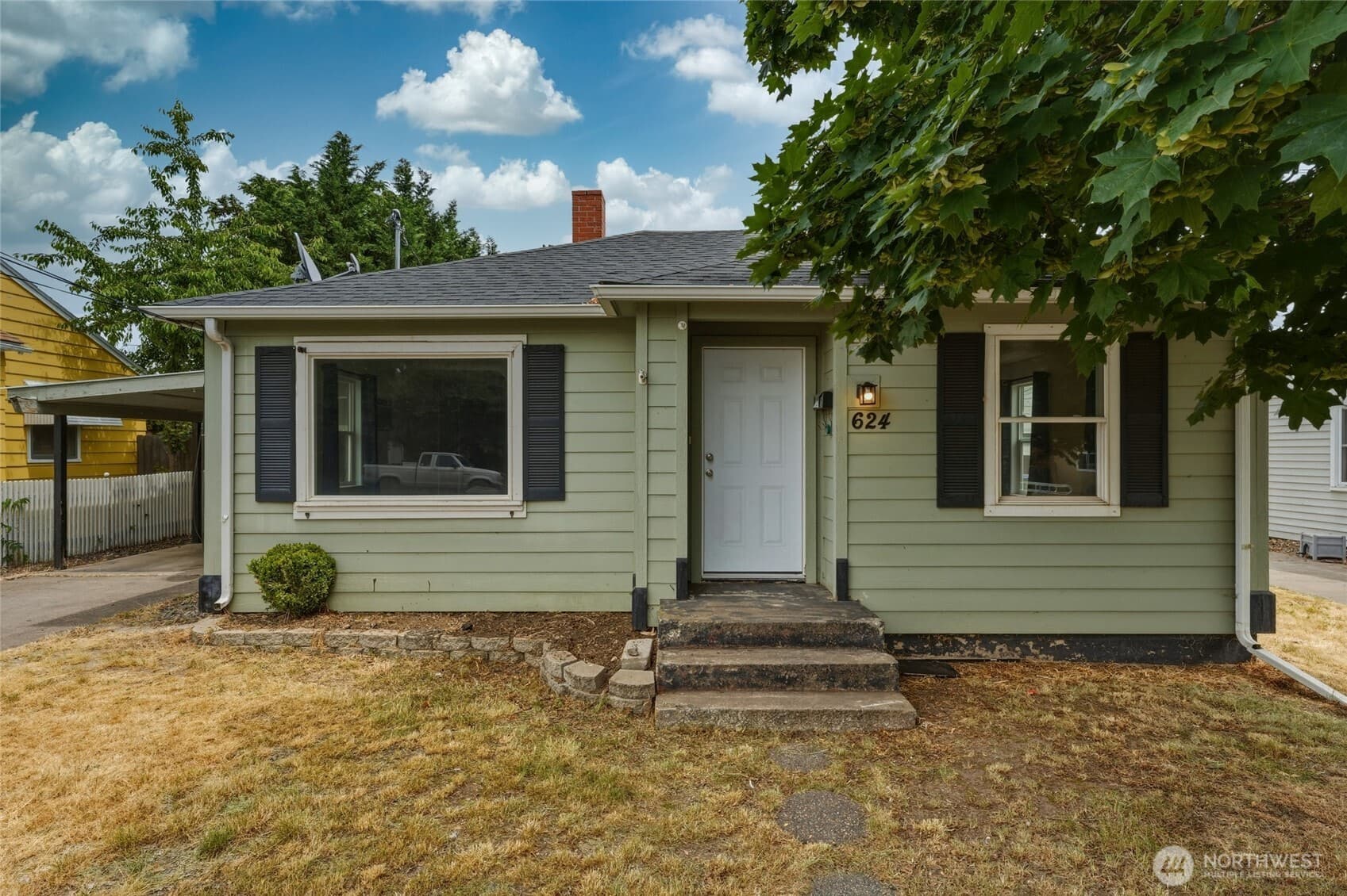 624 White Street