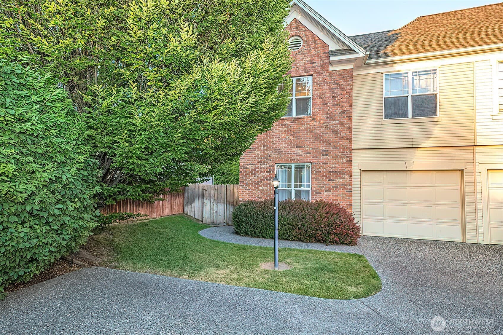278 Deccio Road