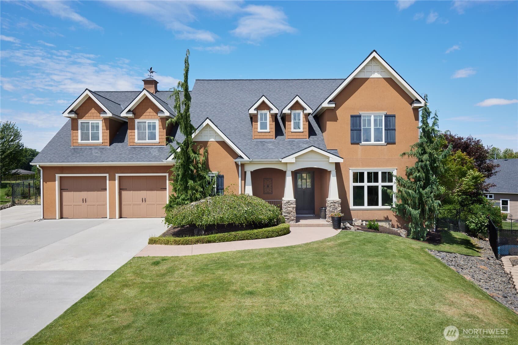 412 Coyote Ridge Drive