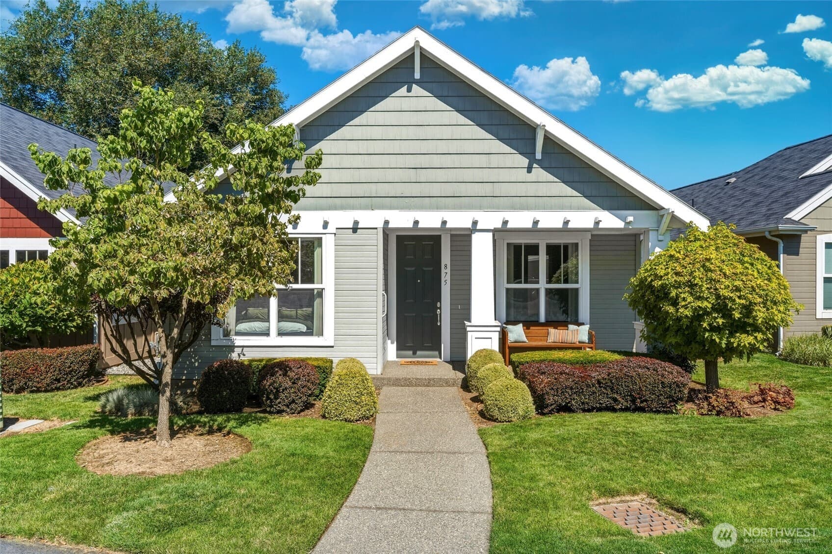 875 Creekside Drive