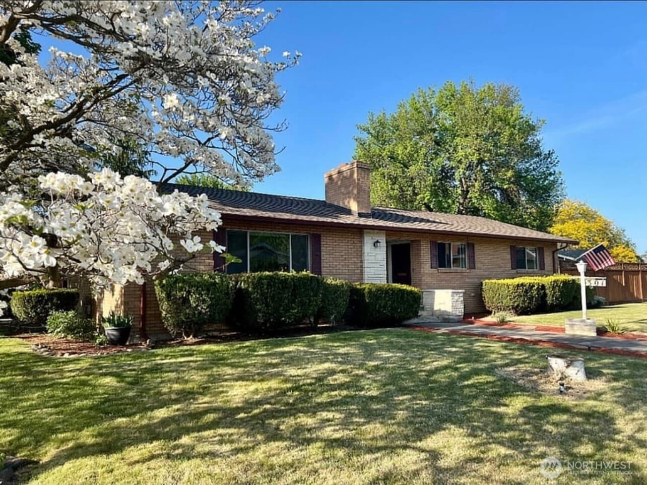 301 A Street