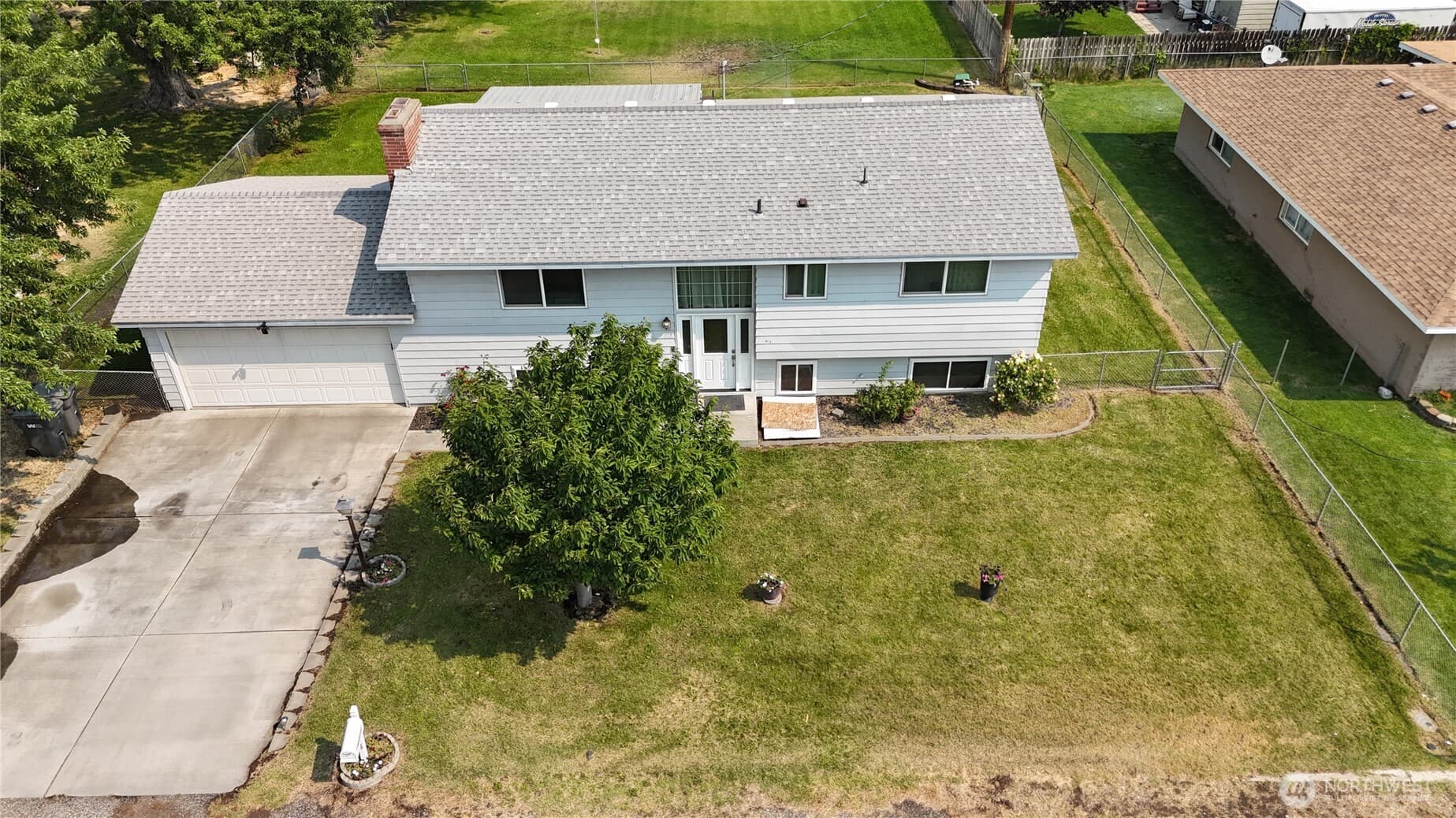 4012 Deschutes Avenue