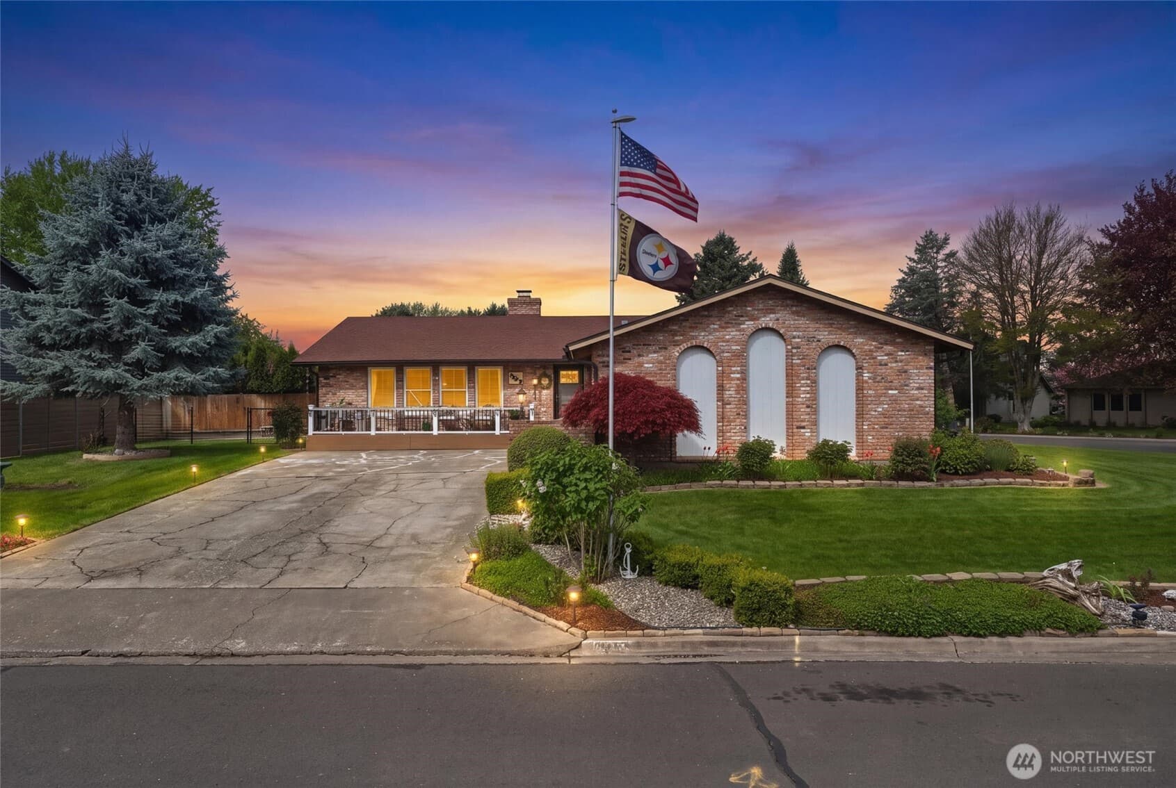 353 Highland Park Drive