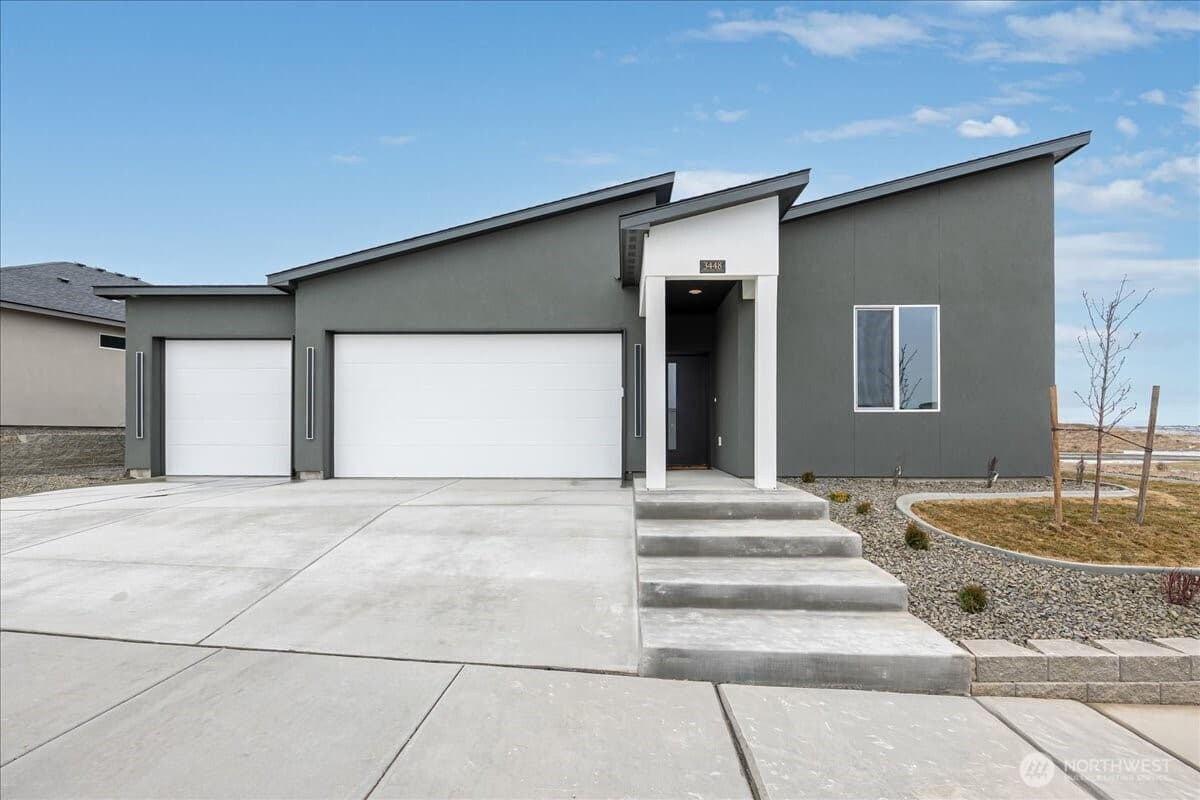 3448 Morningside Parkway