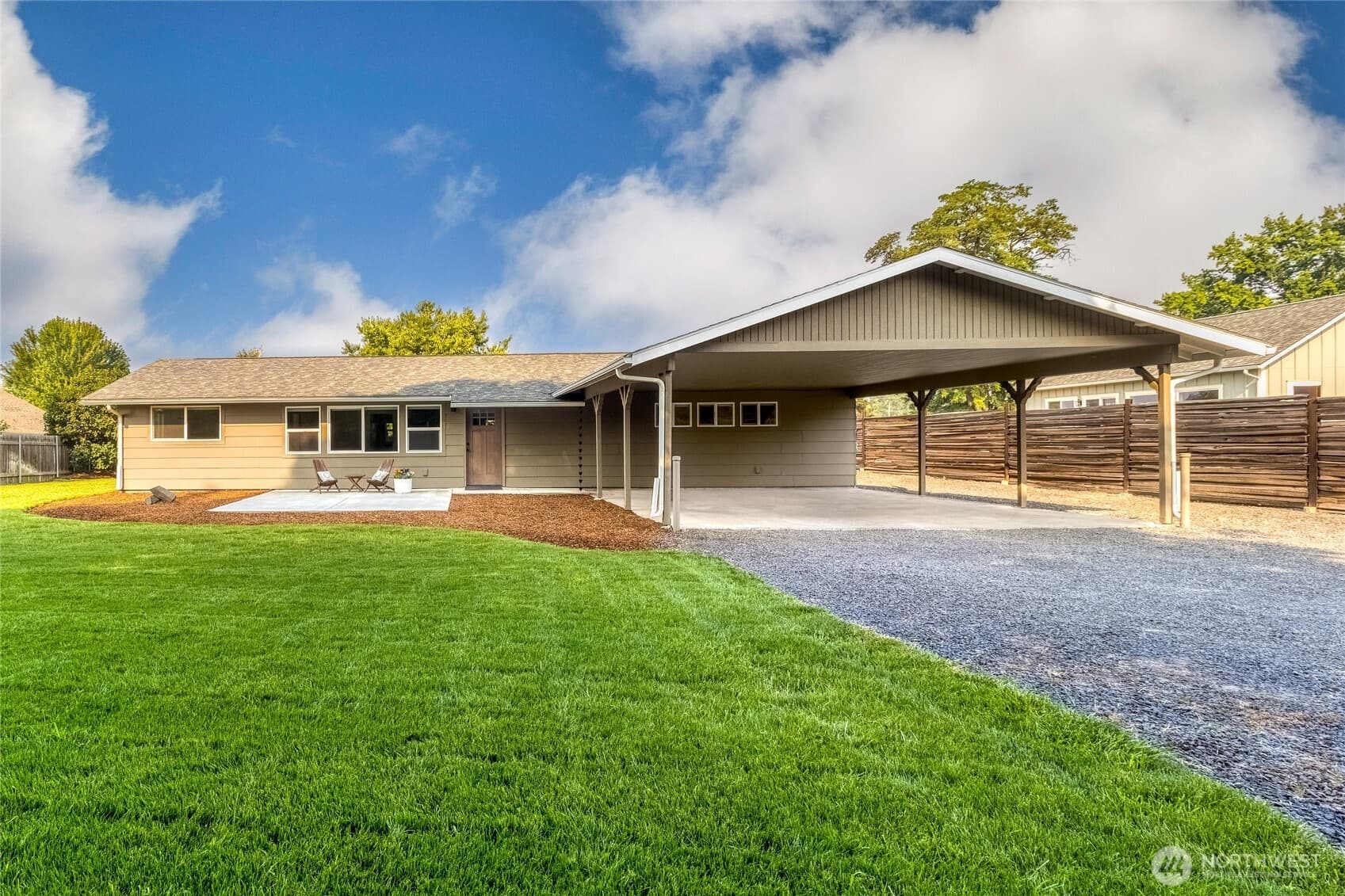 2159 Solara Ln