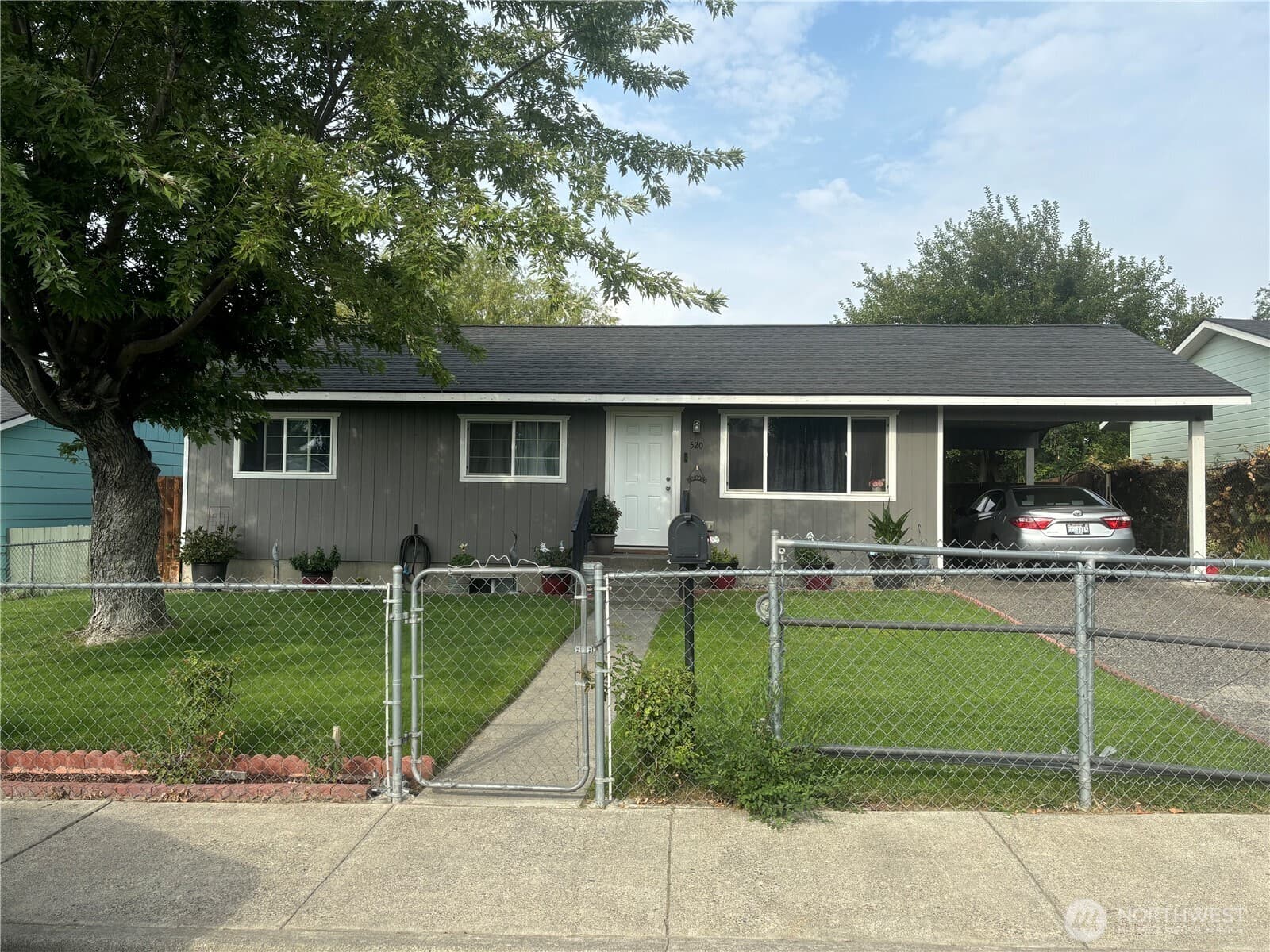 520 Douglas Avenue