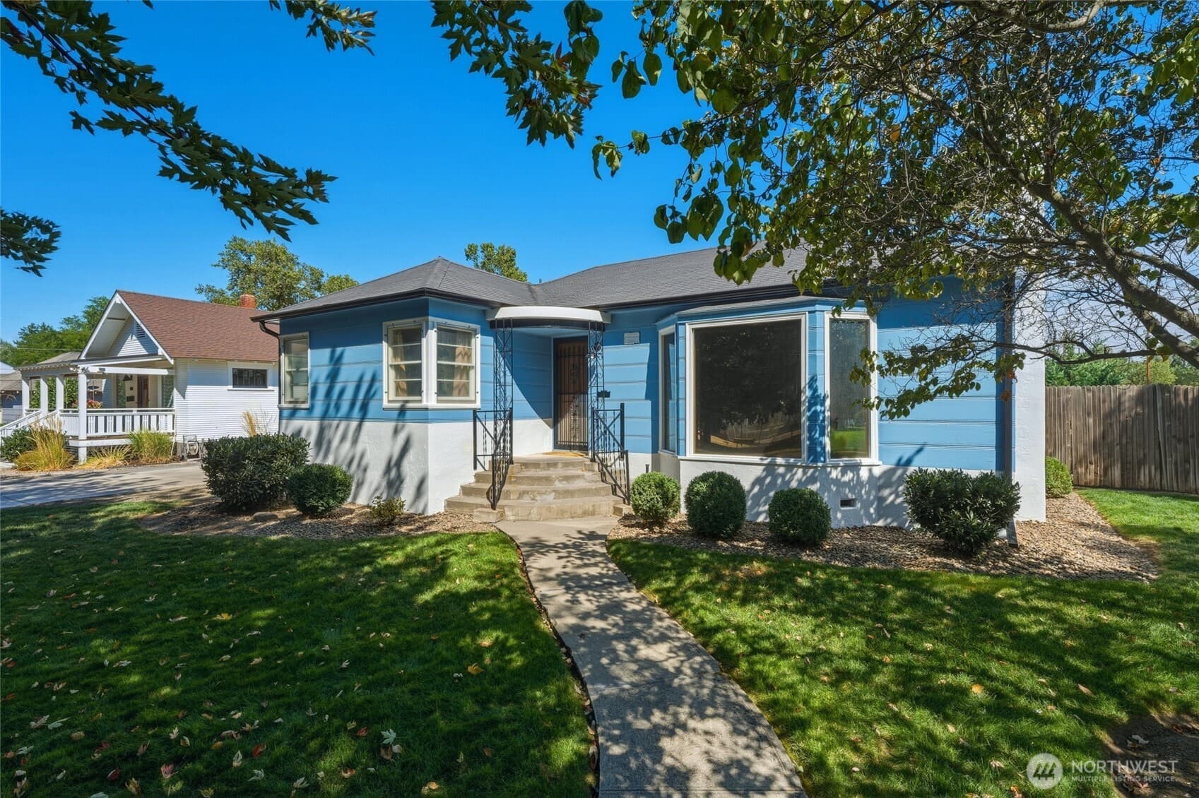 404 Division Street
