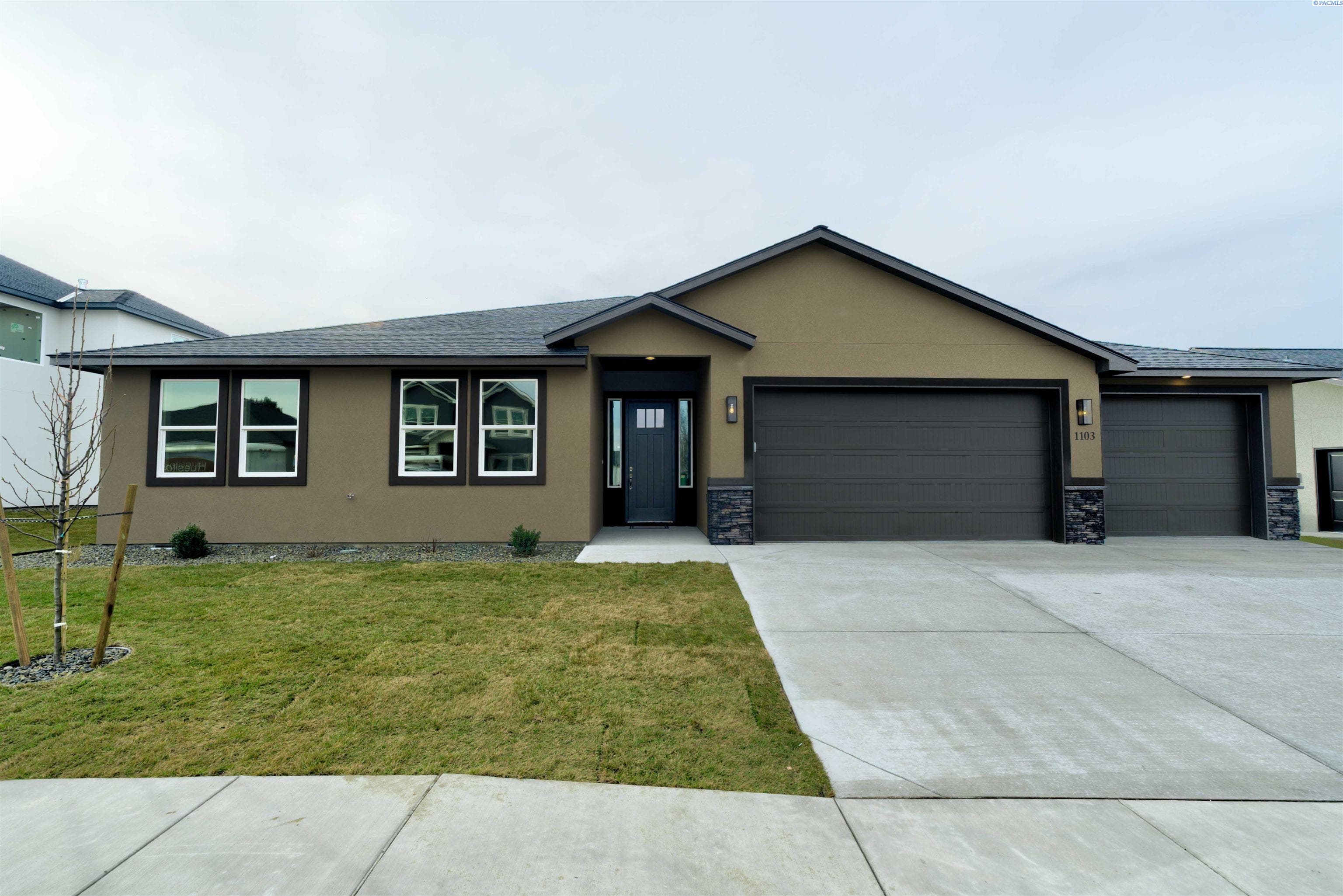 1103 Grant Place