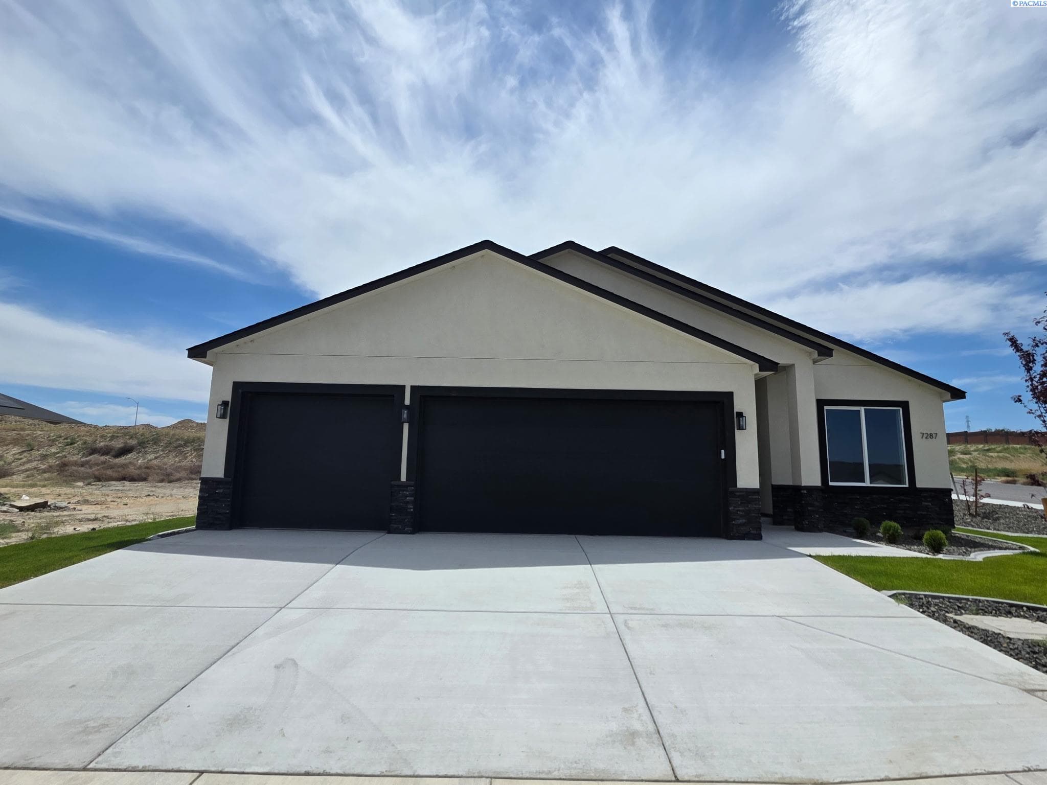 7287 30th Ave.
