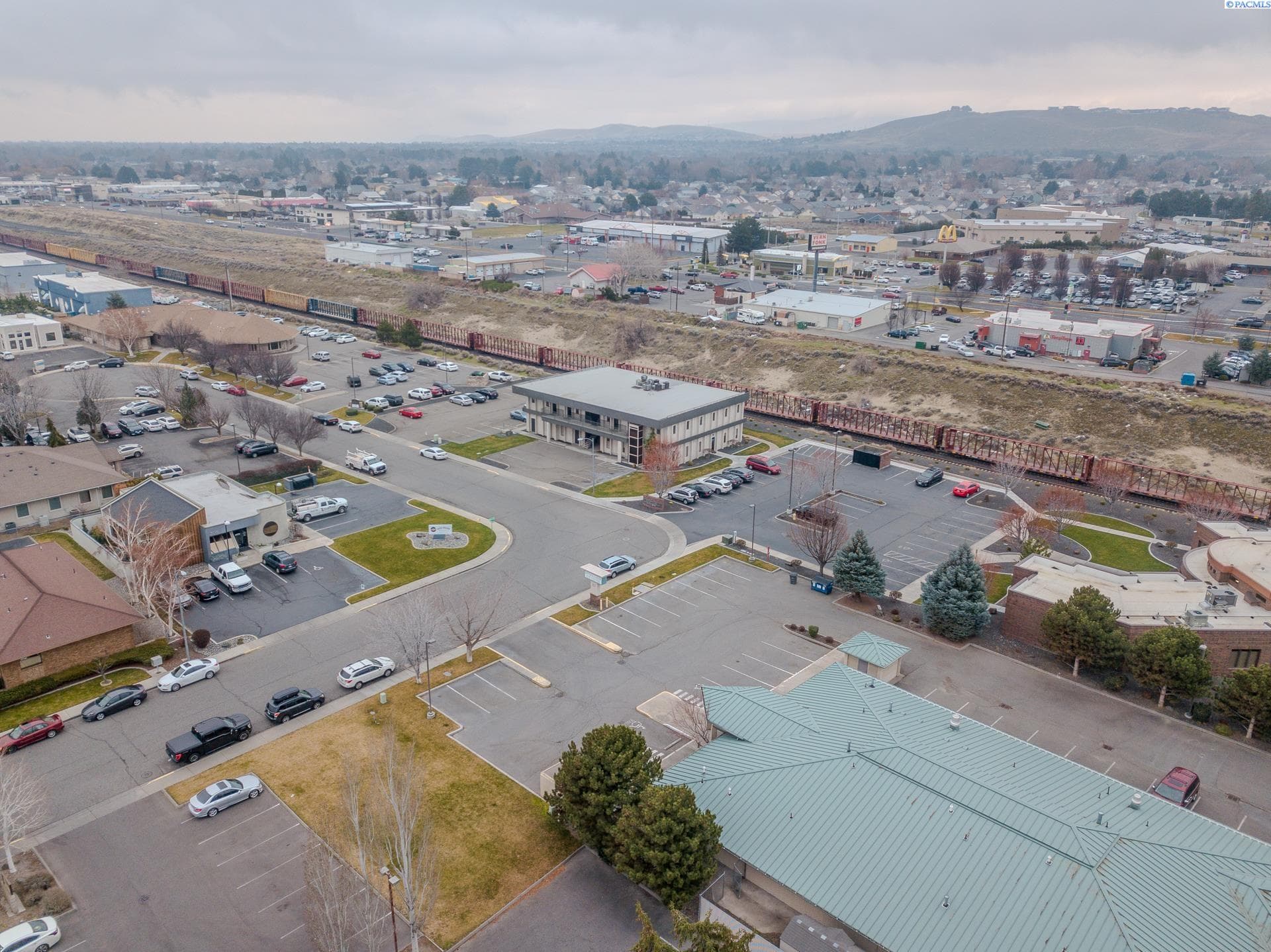 7525 Deschutes