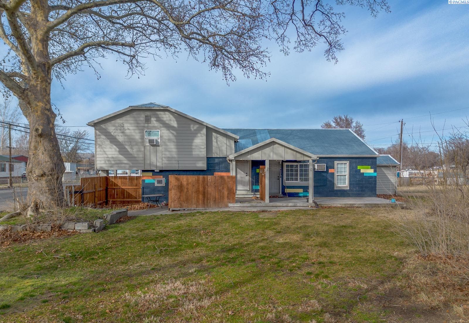 224204 Main Street