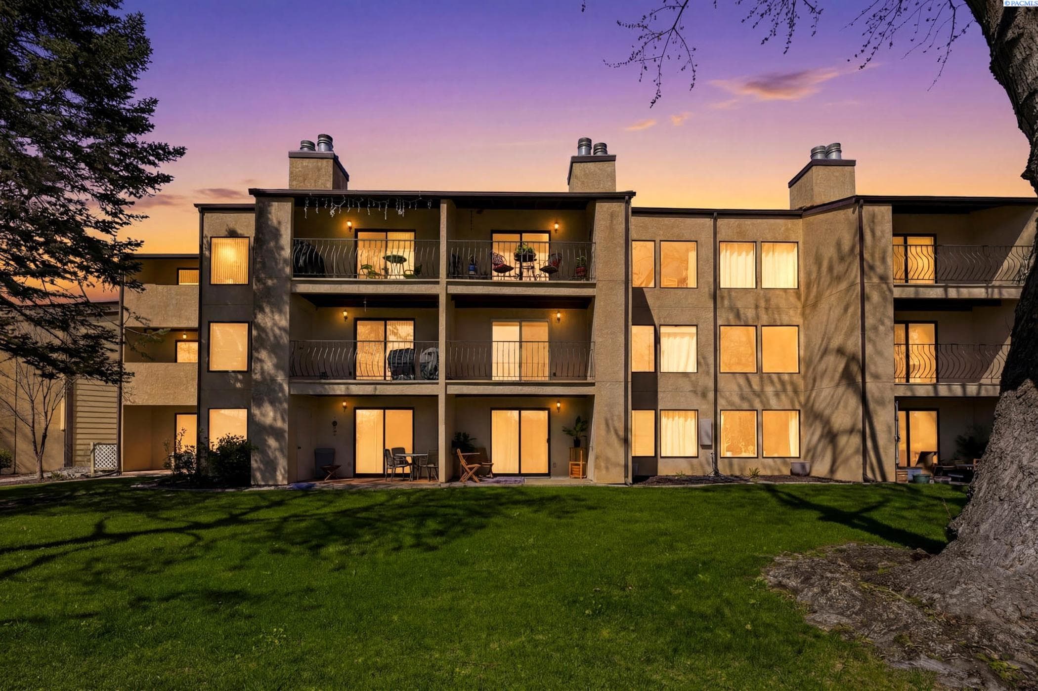 303 Gage Blvd #309