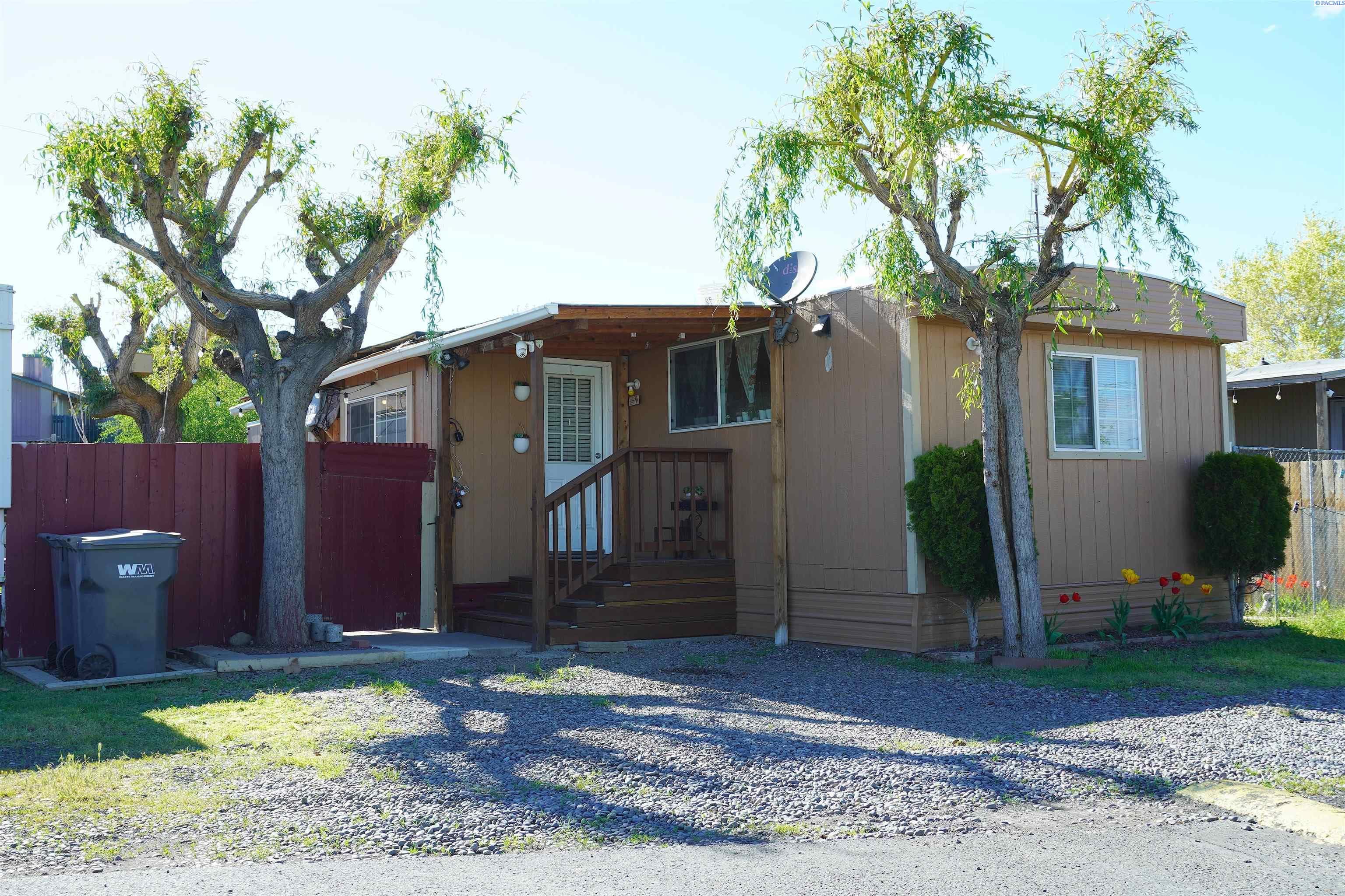 5007 Clearwater Ave