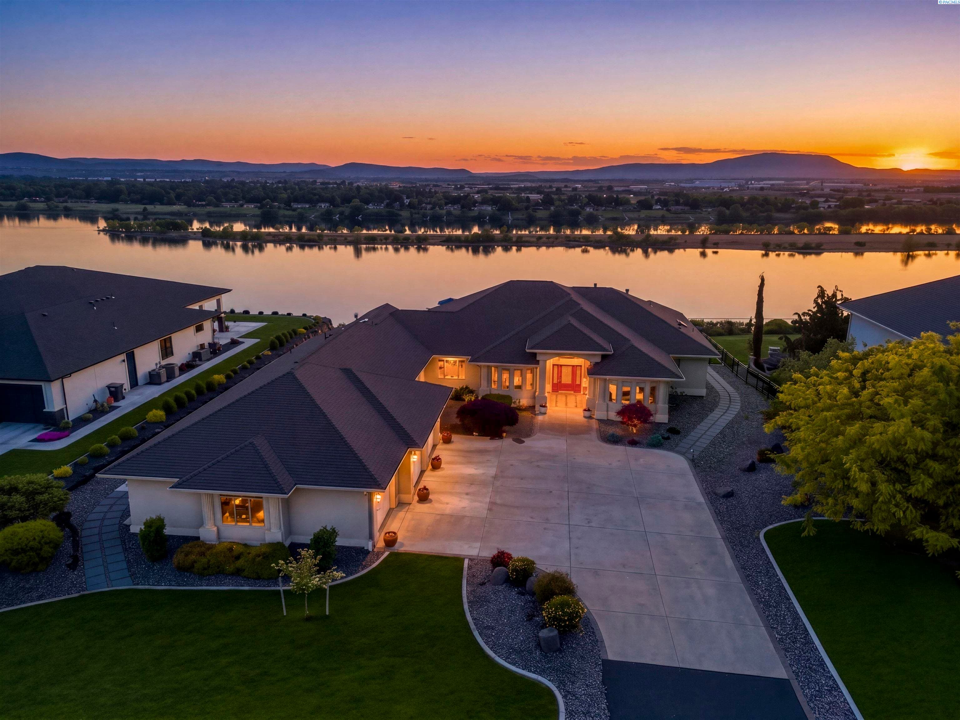 170 Alta Lane
