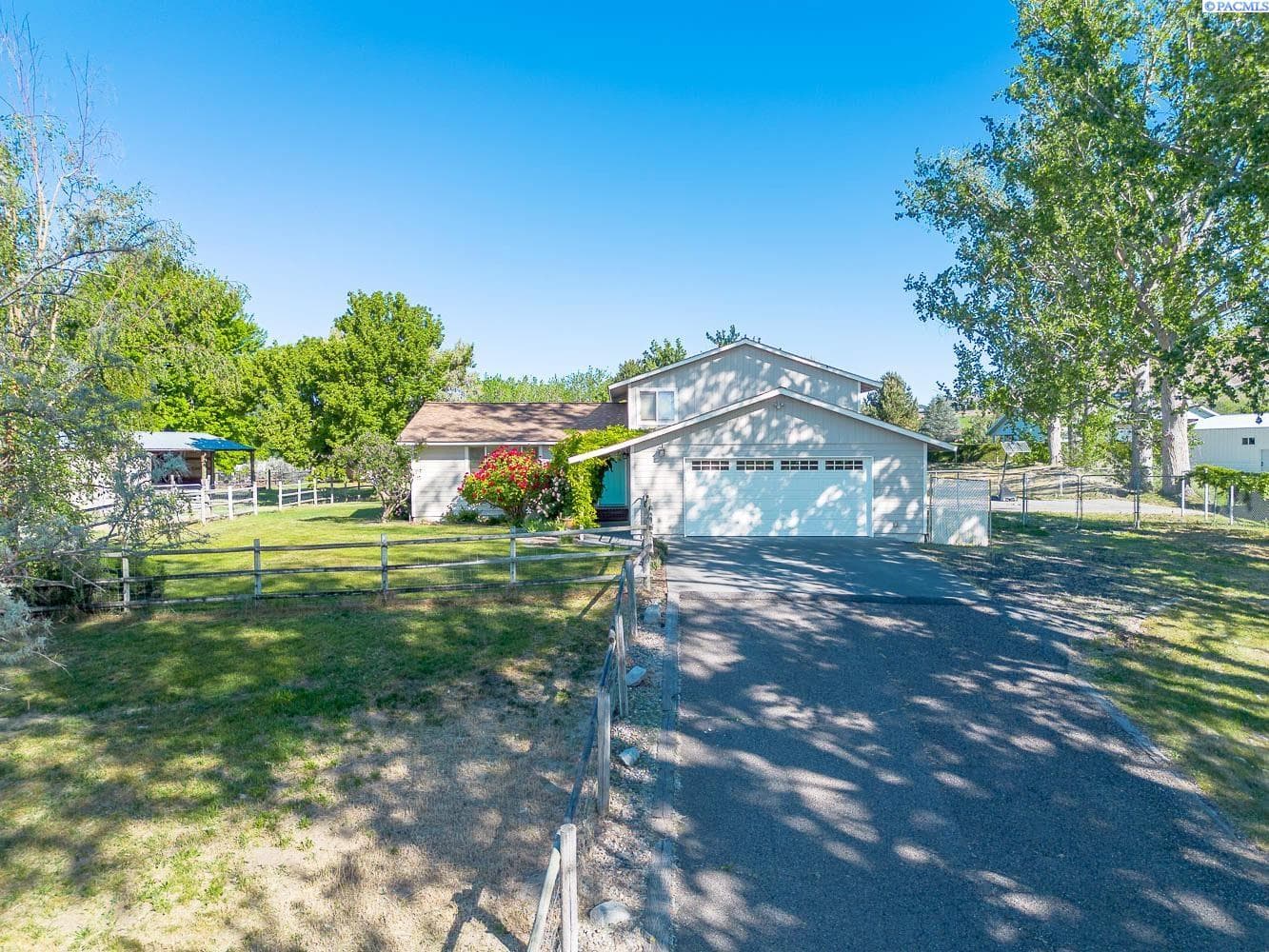 101204 Clover Road