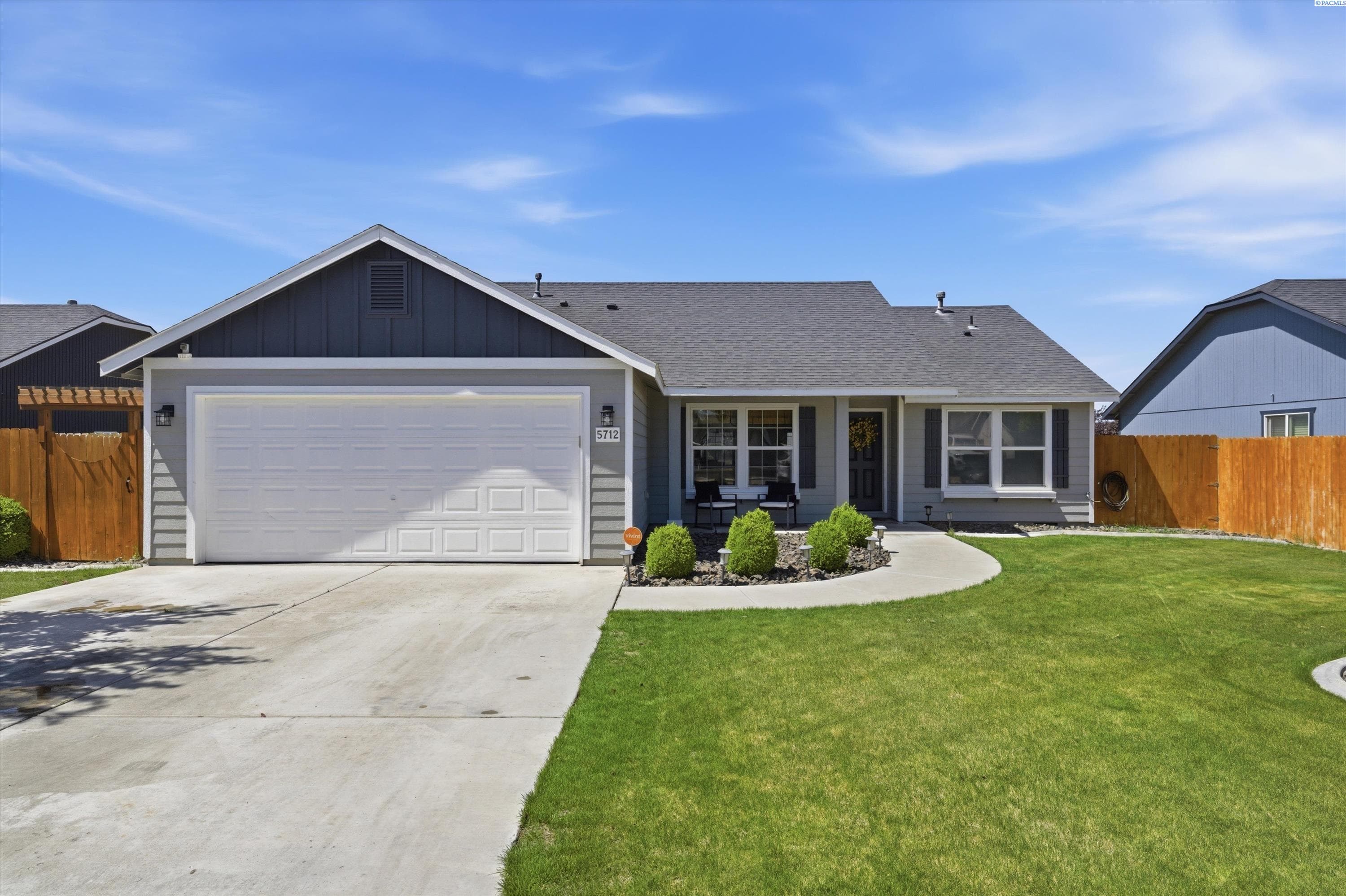 5712 Maryhill Lane — photo 1