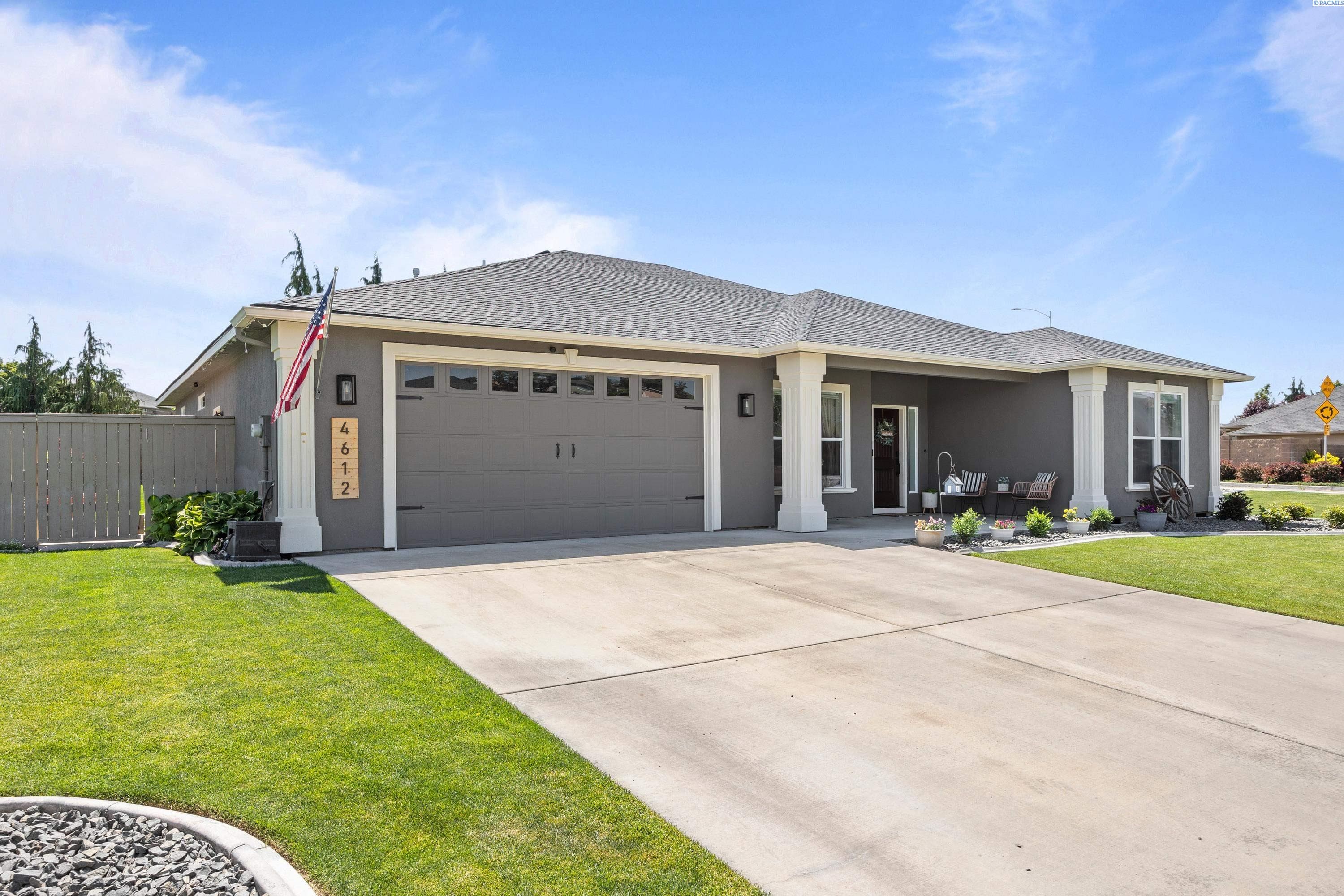 4612 Meadow View Dr.