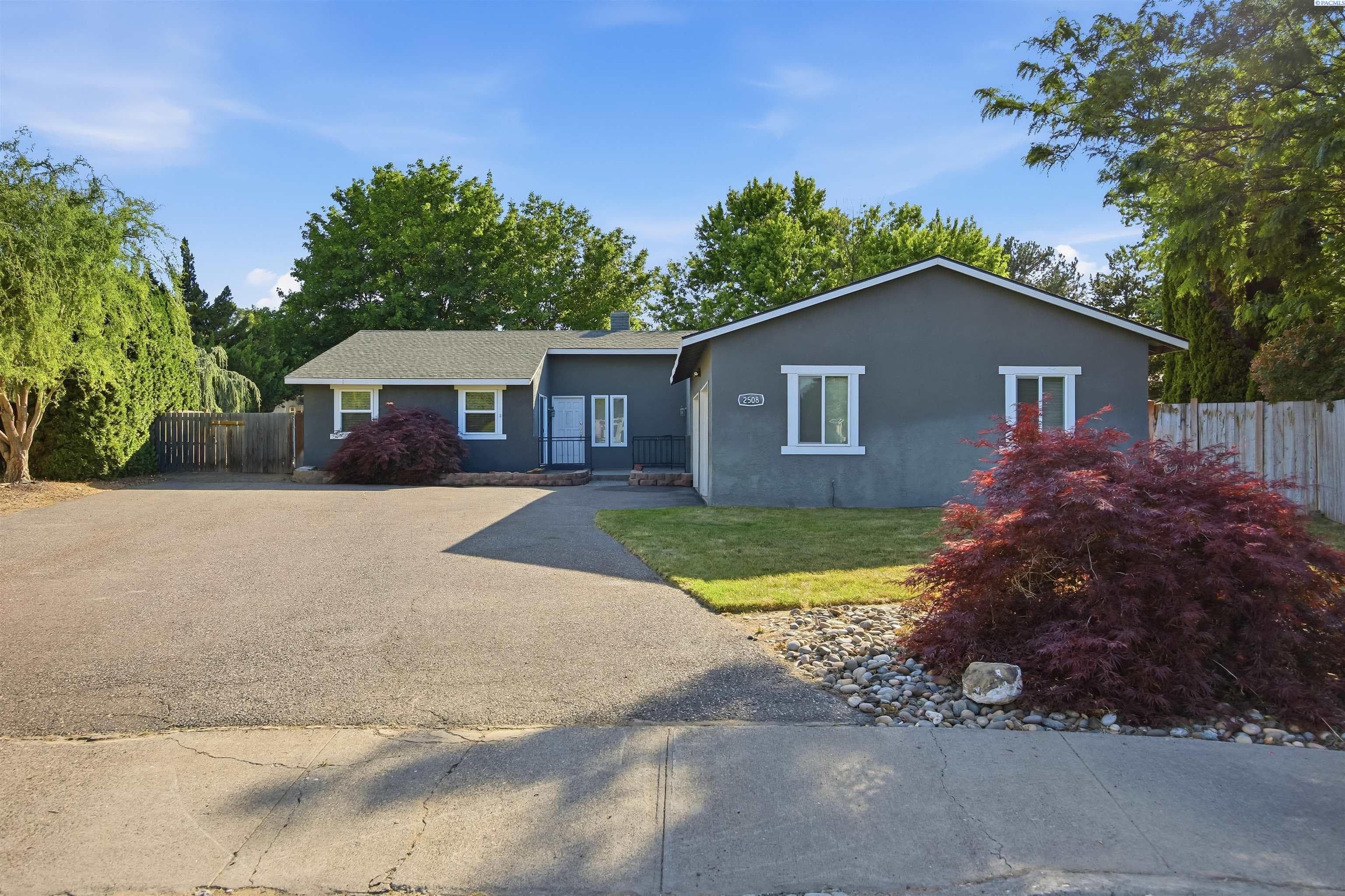 2508 Edison Pl