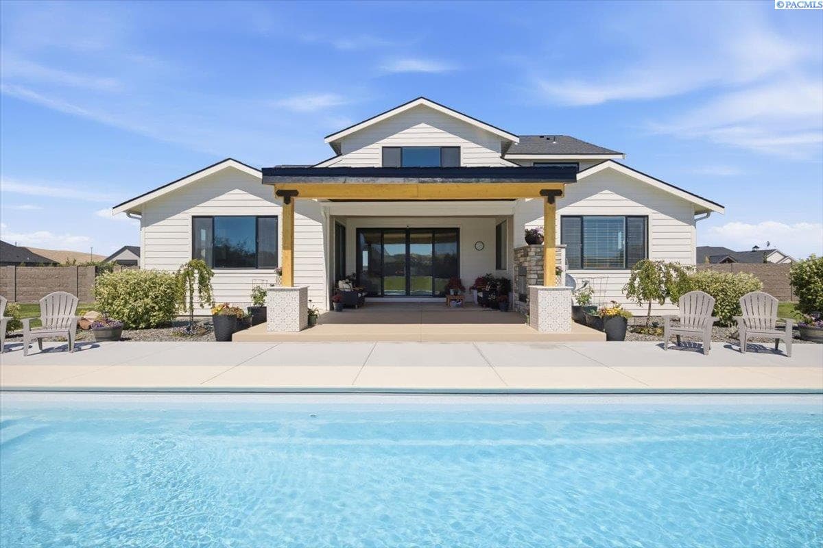 87729 Calico Rd