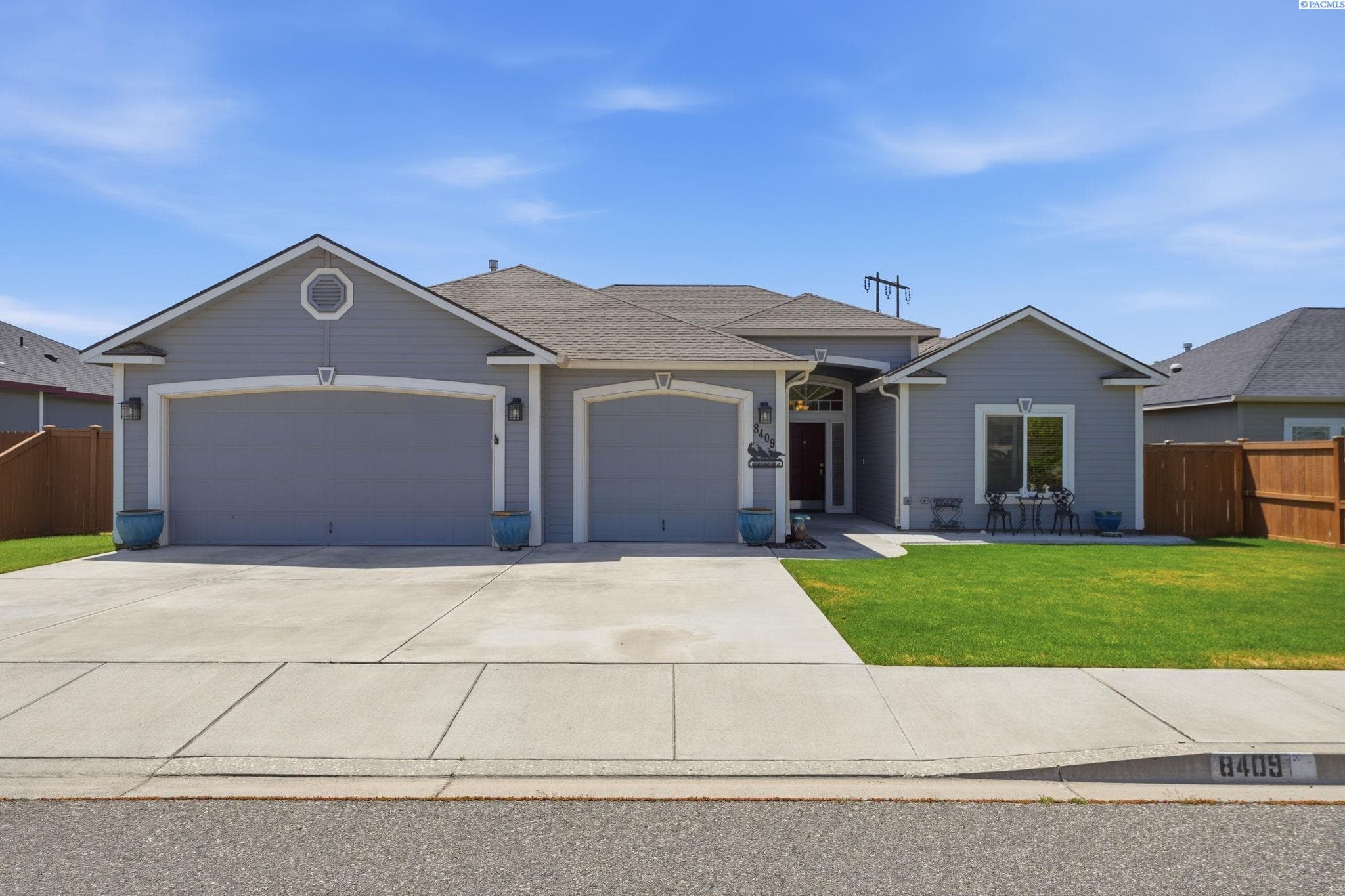 8409 Bruneau Pl
