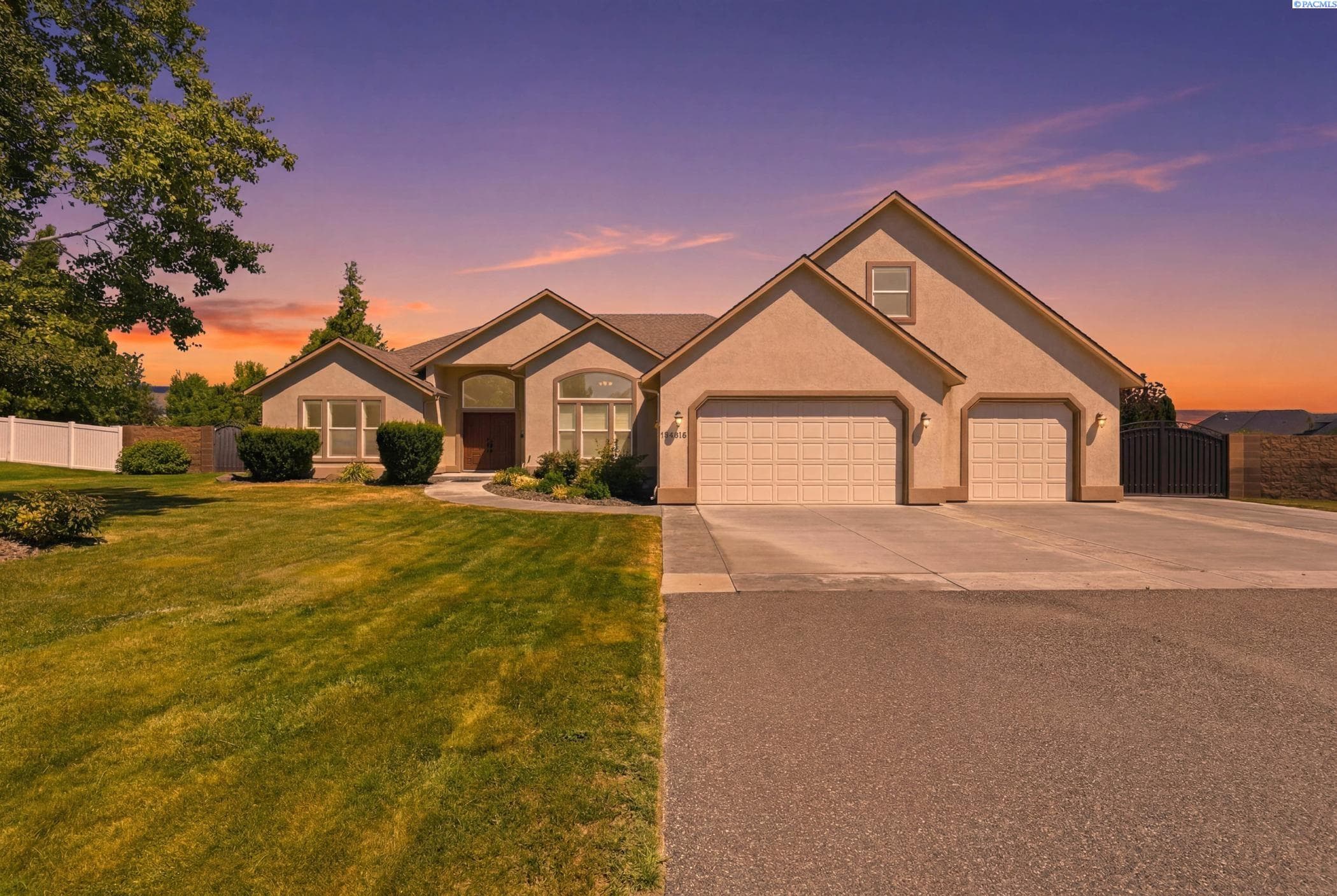 104318 Nicole Dr