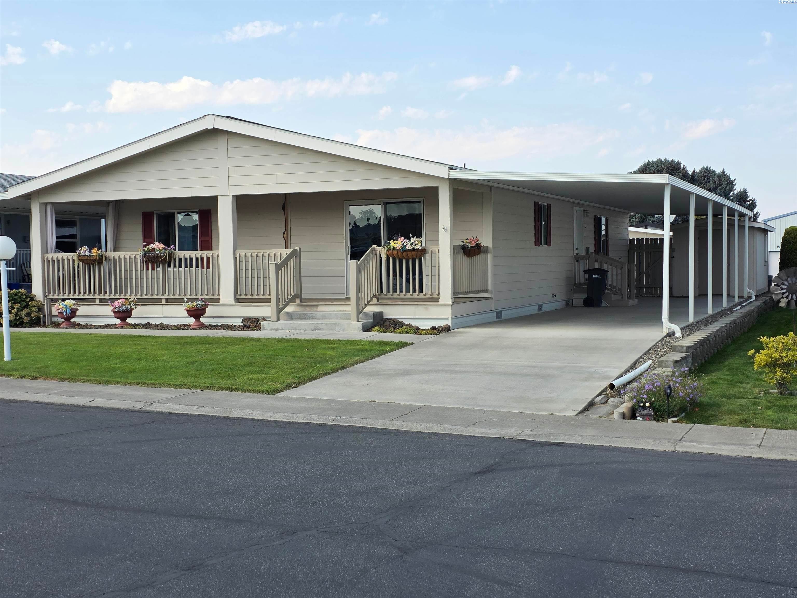 312 Columbia Center Blvd