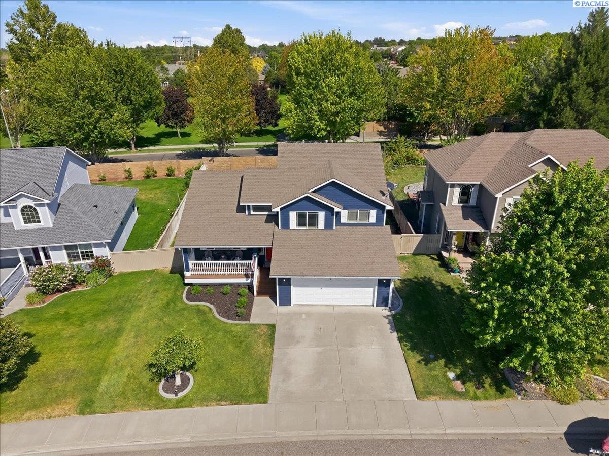 1309 Irving Pl — photo 1