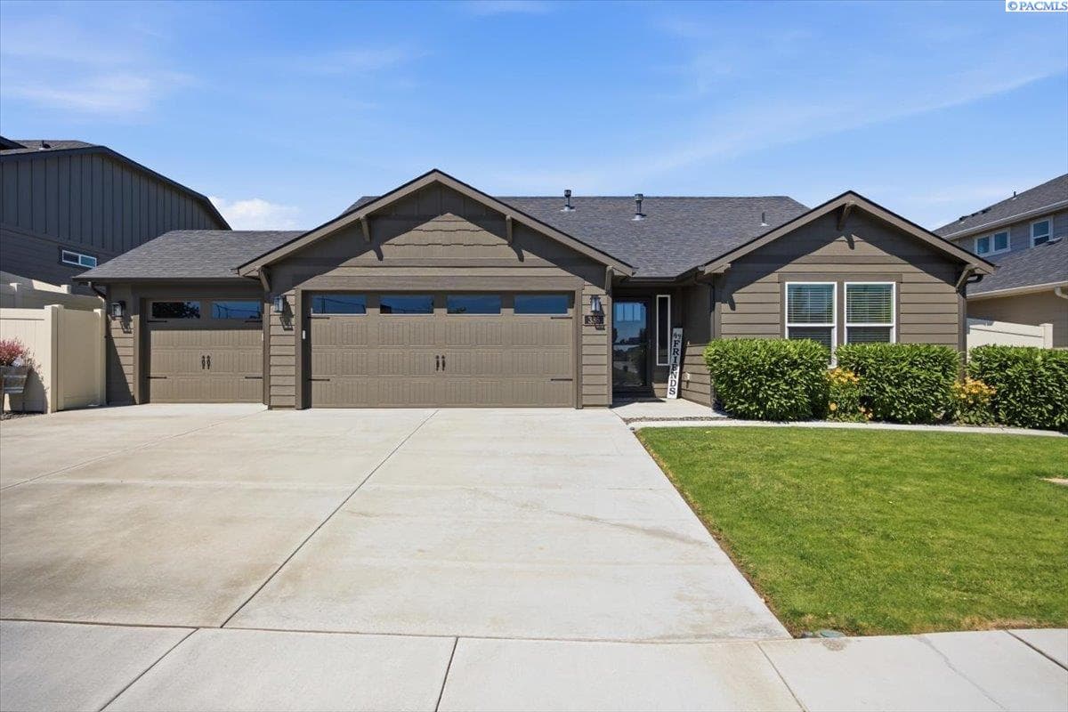 386 Wishkah Drive