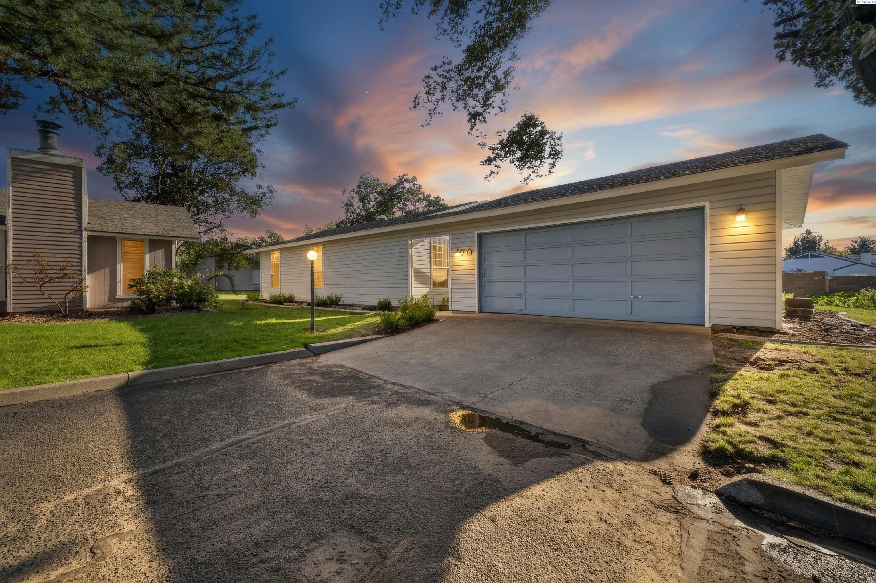 470 Mainmast Ct.