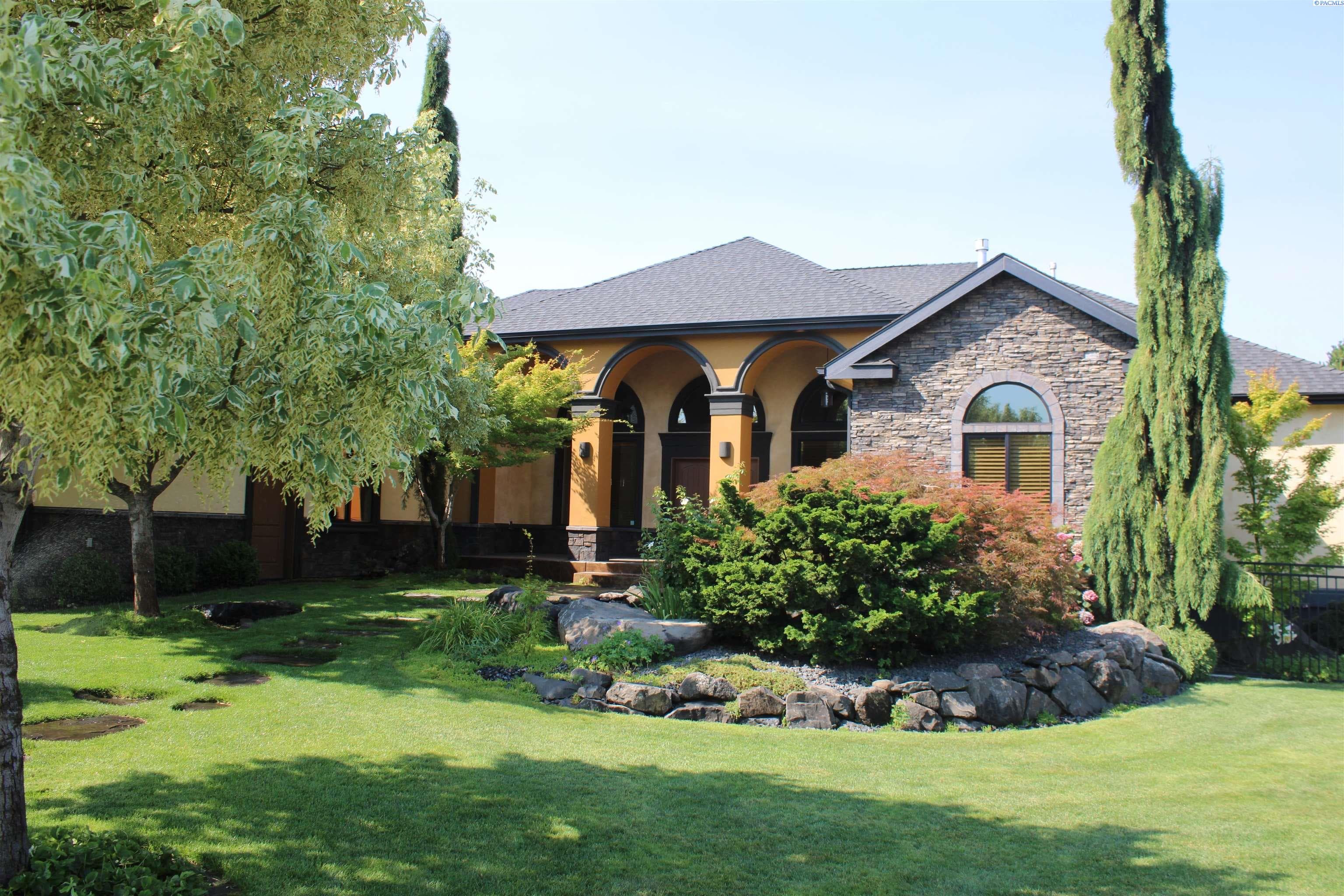 922 Allenwhite Dr. — photo 1