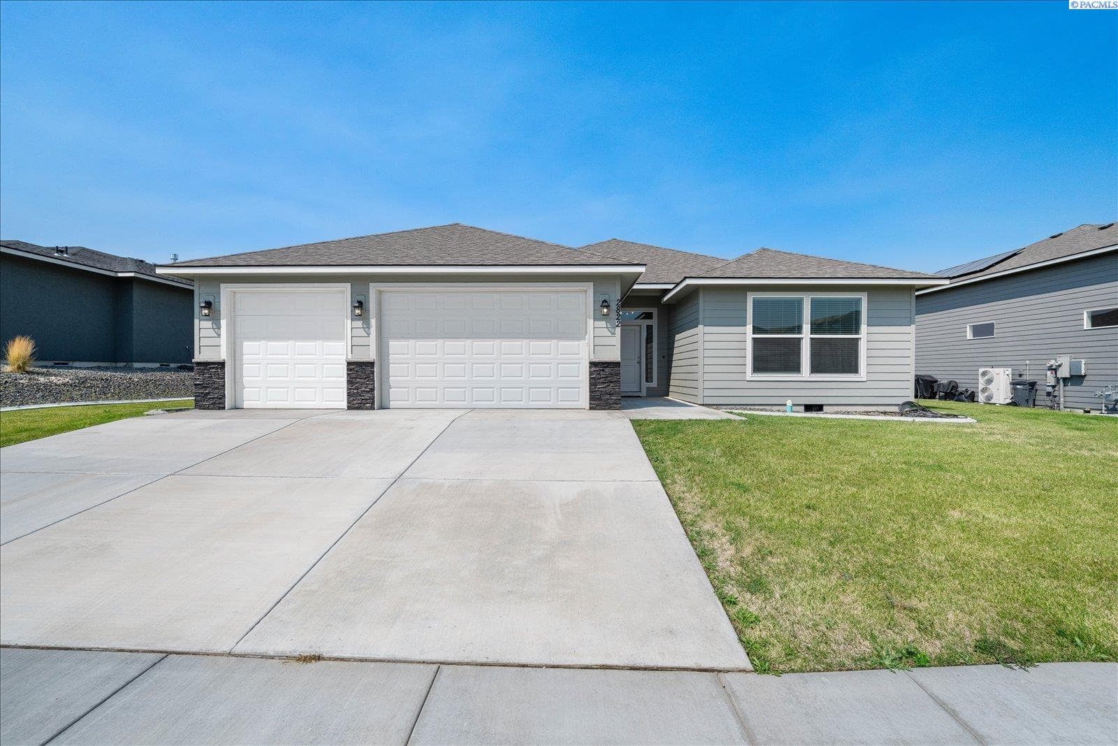 2822 Belfair pl — photo 1