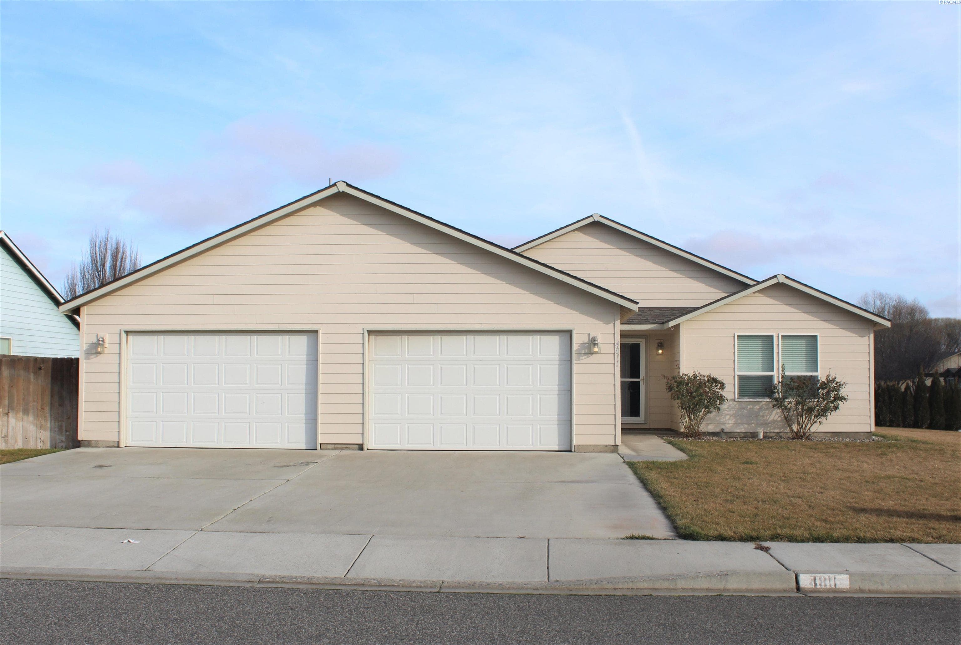 4811 Cleveland Ln — photo 1