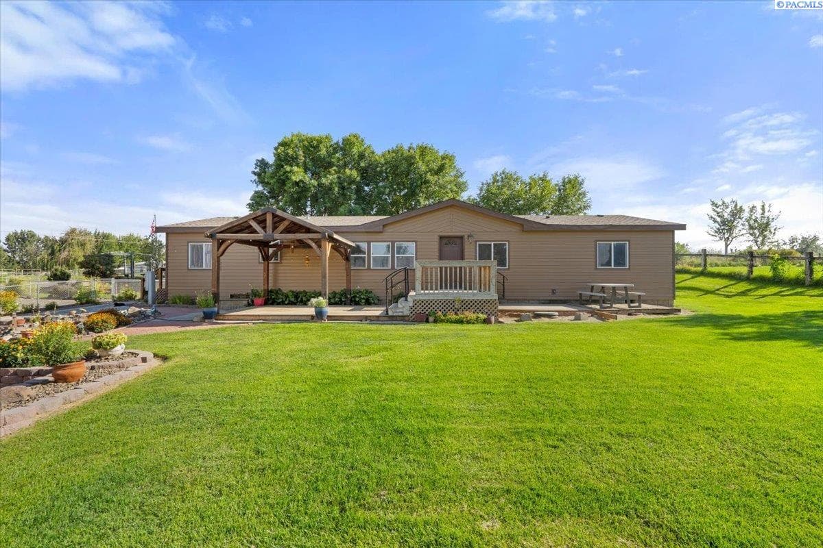 29304 2054 Pr SE — photo 1