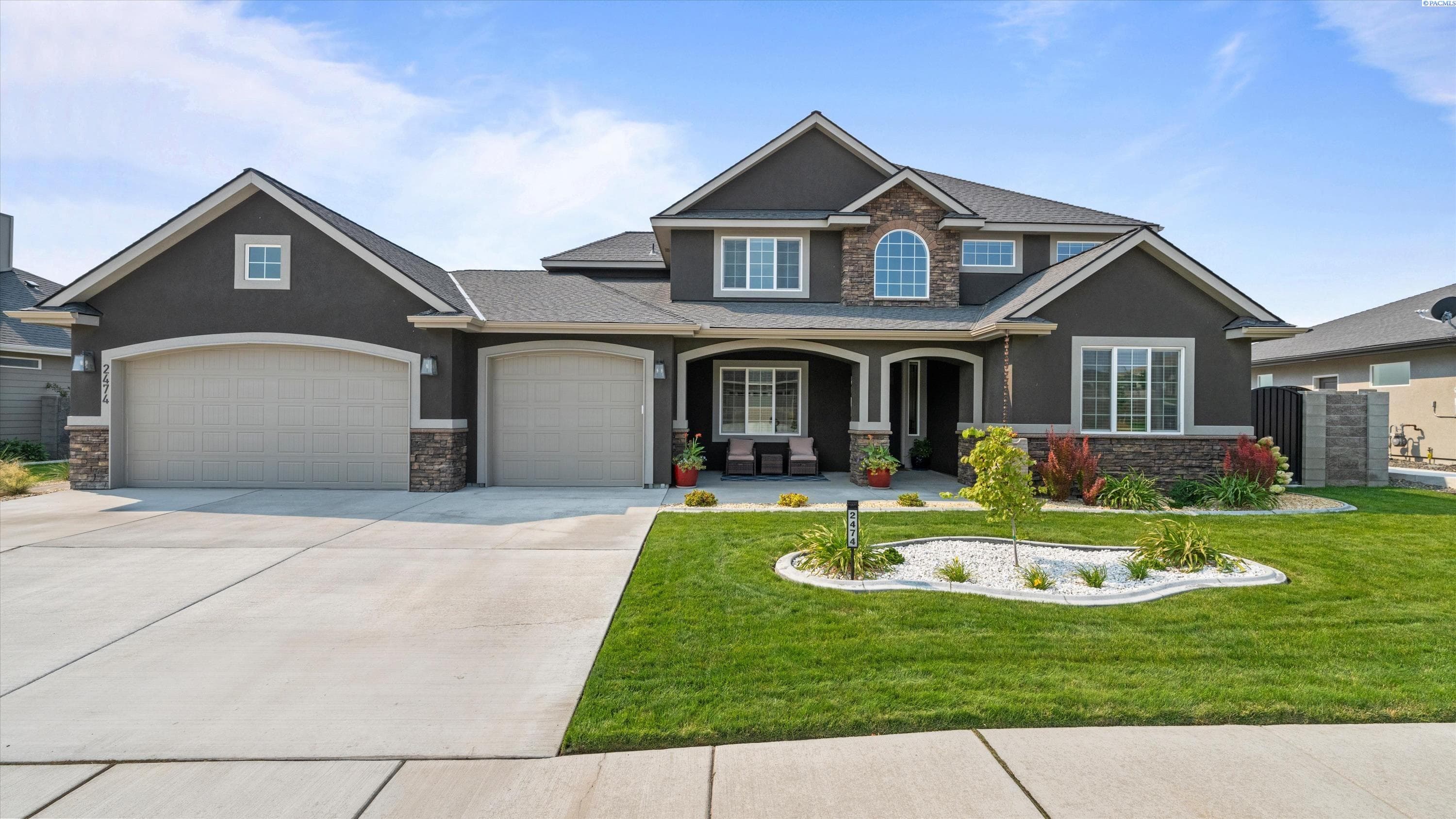 2474 Maggio Loop — photo 1