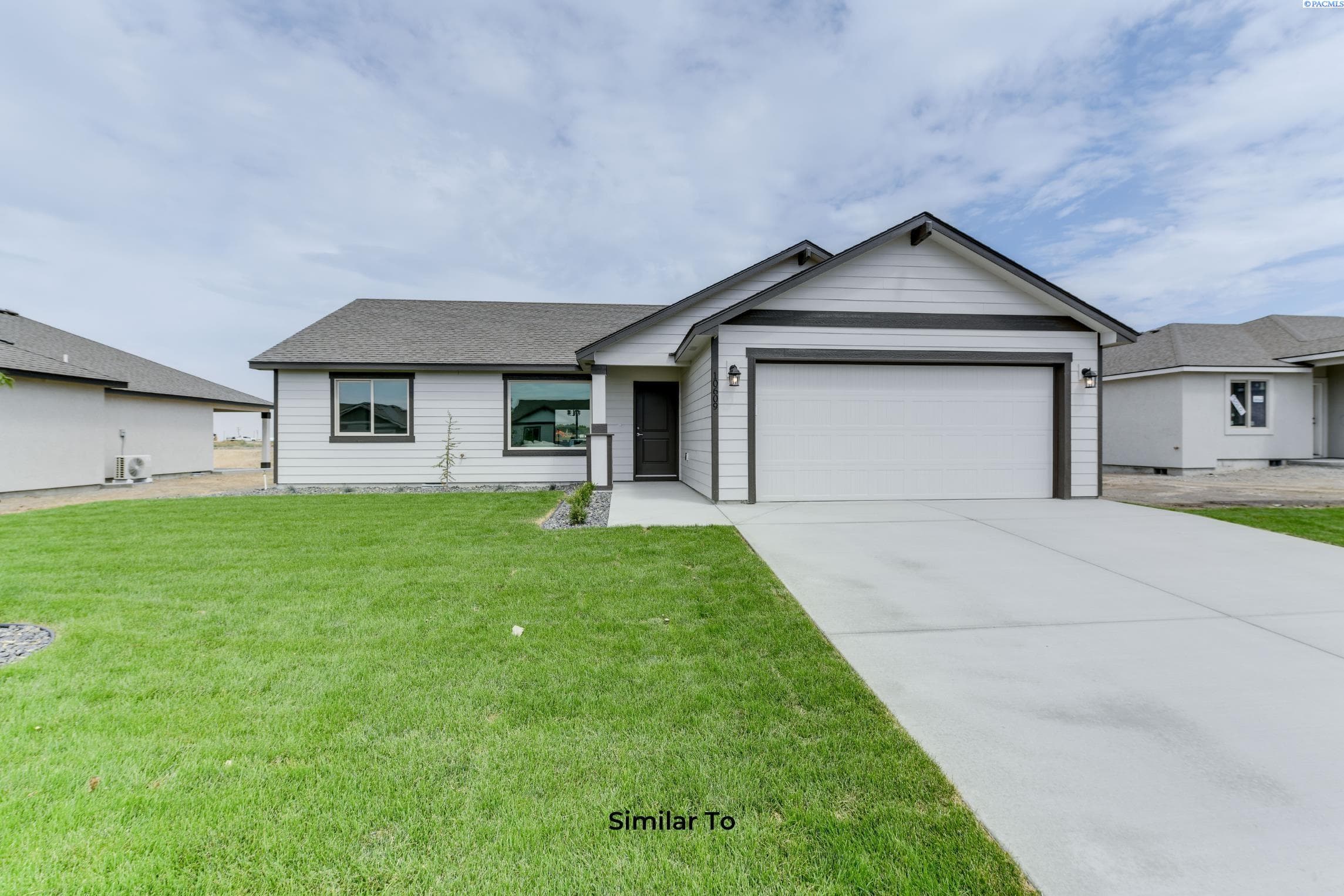 4138 Road 104 — photo 1