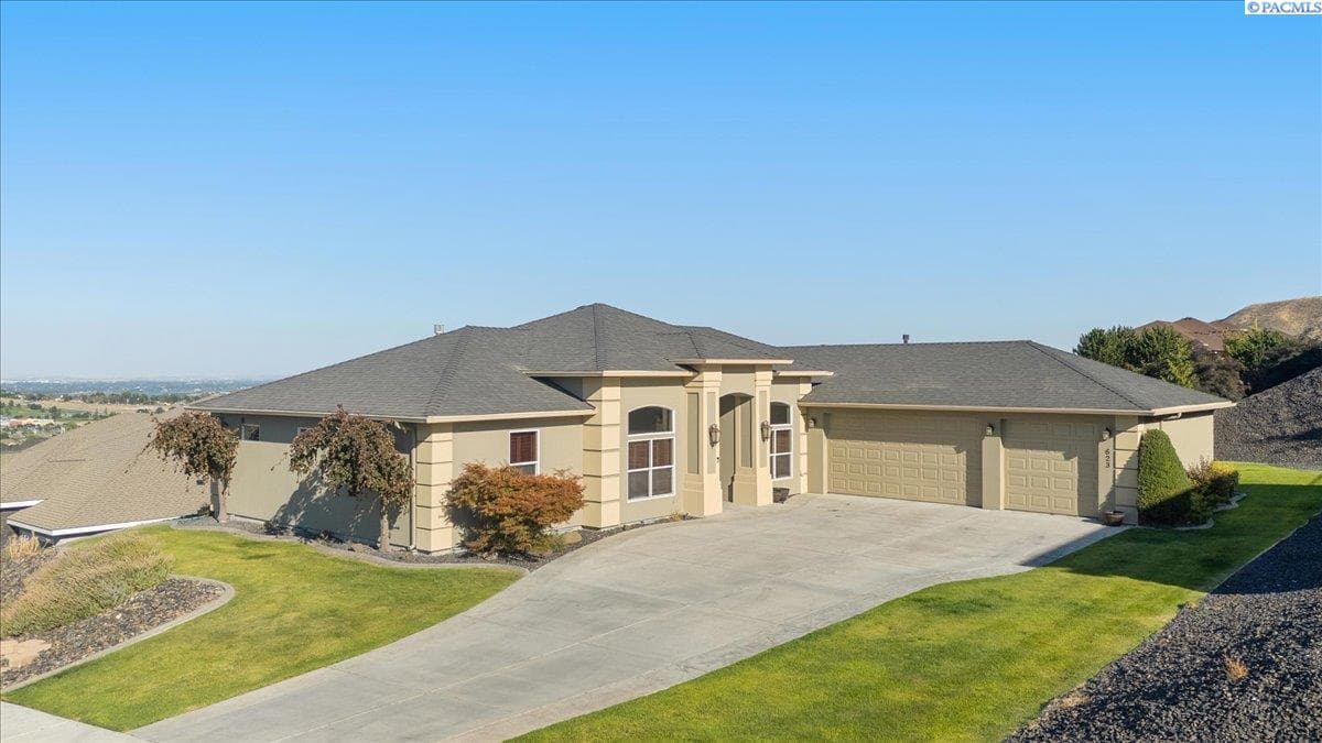 623 Big Sky Dr — photo 1