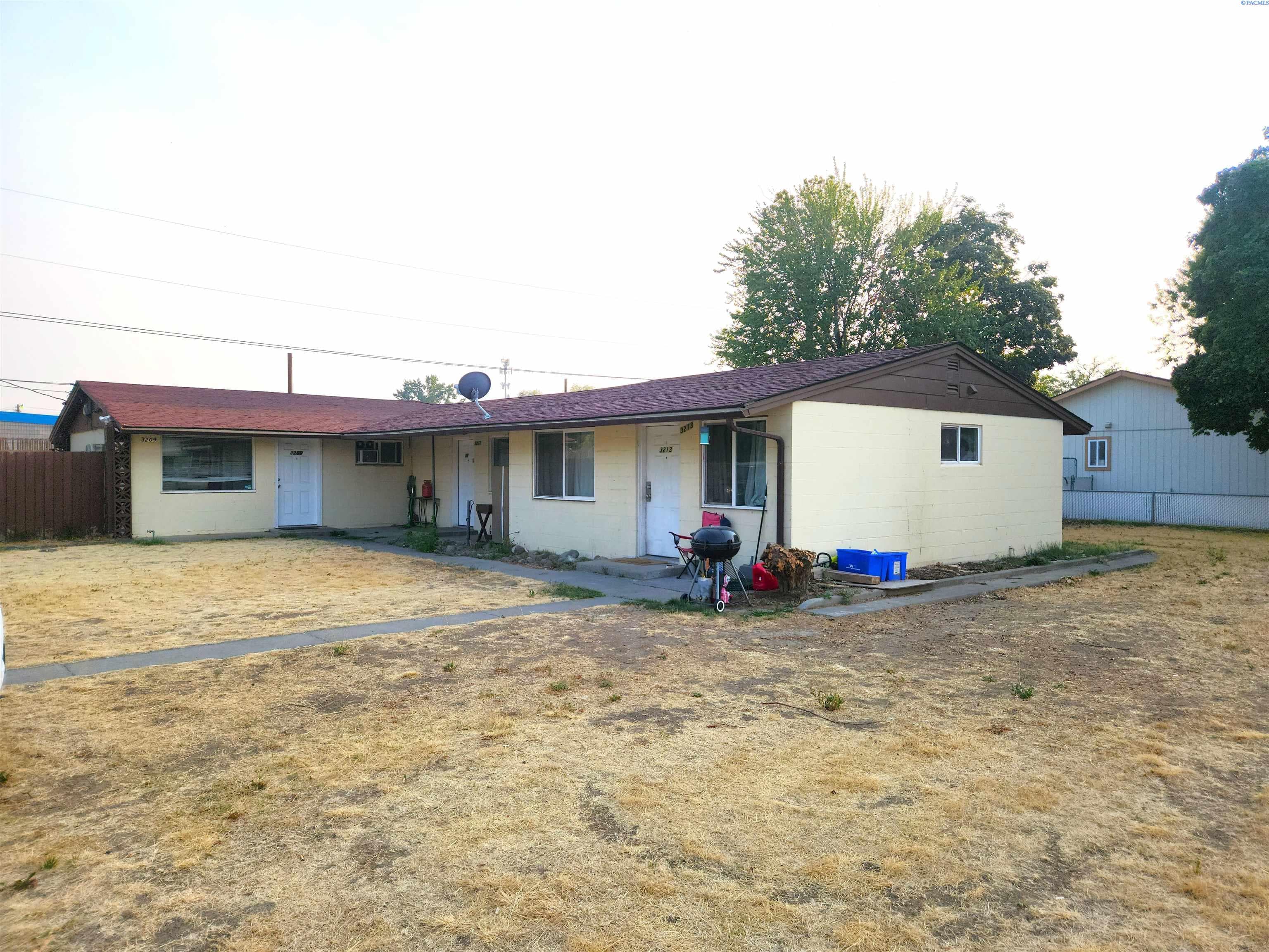 3211 John Day Ave