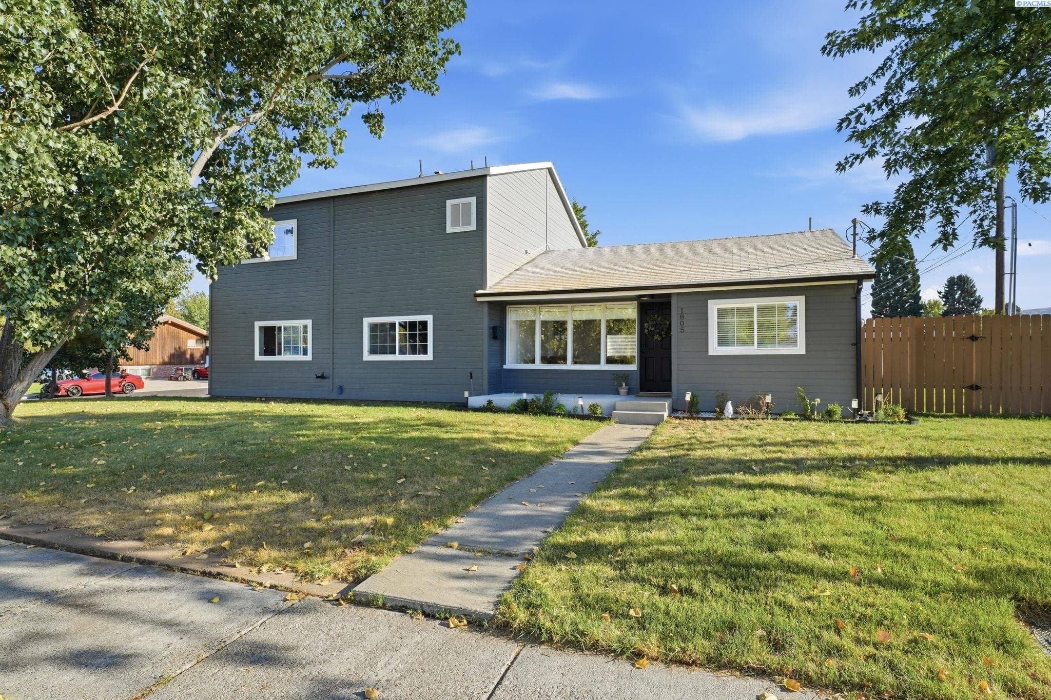 1805 Longfitt St — photo 1